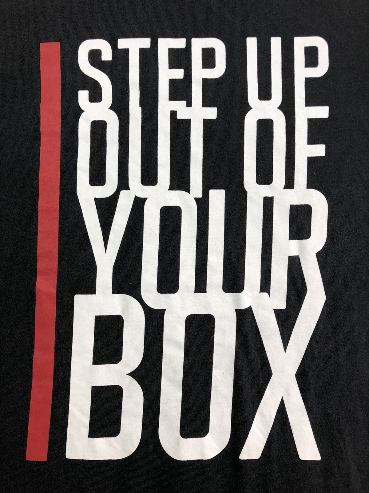 Marlboro Step Up Out of Your Box Tee Size US M / EU 48-50 / 2 - 3 Thumbnail