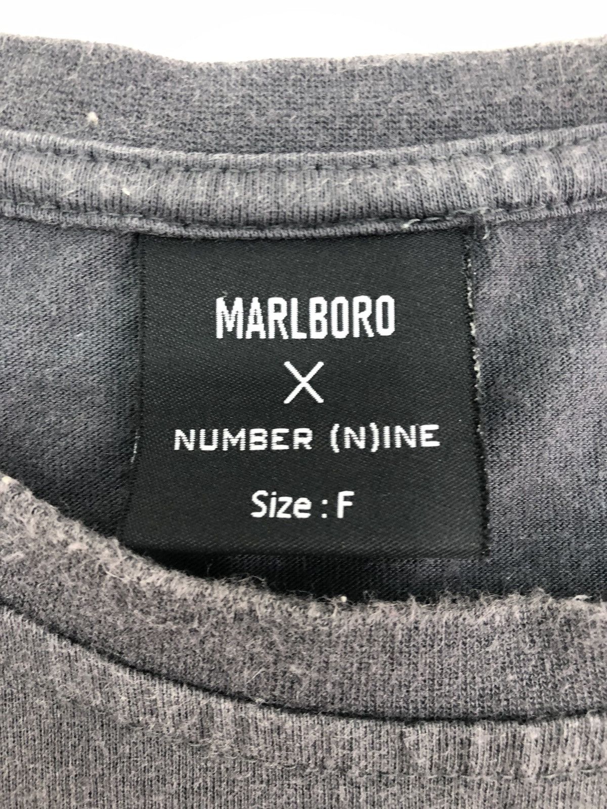 Marlboro Step Up Out of Your Box Tee Size US M / EU 48-50 / 2 - 4 Thumbnail