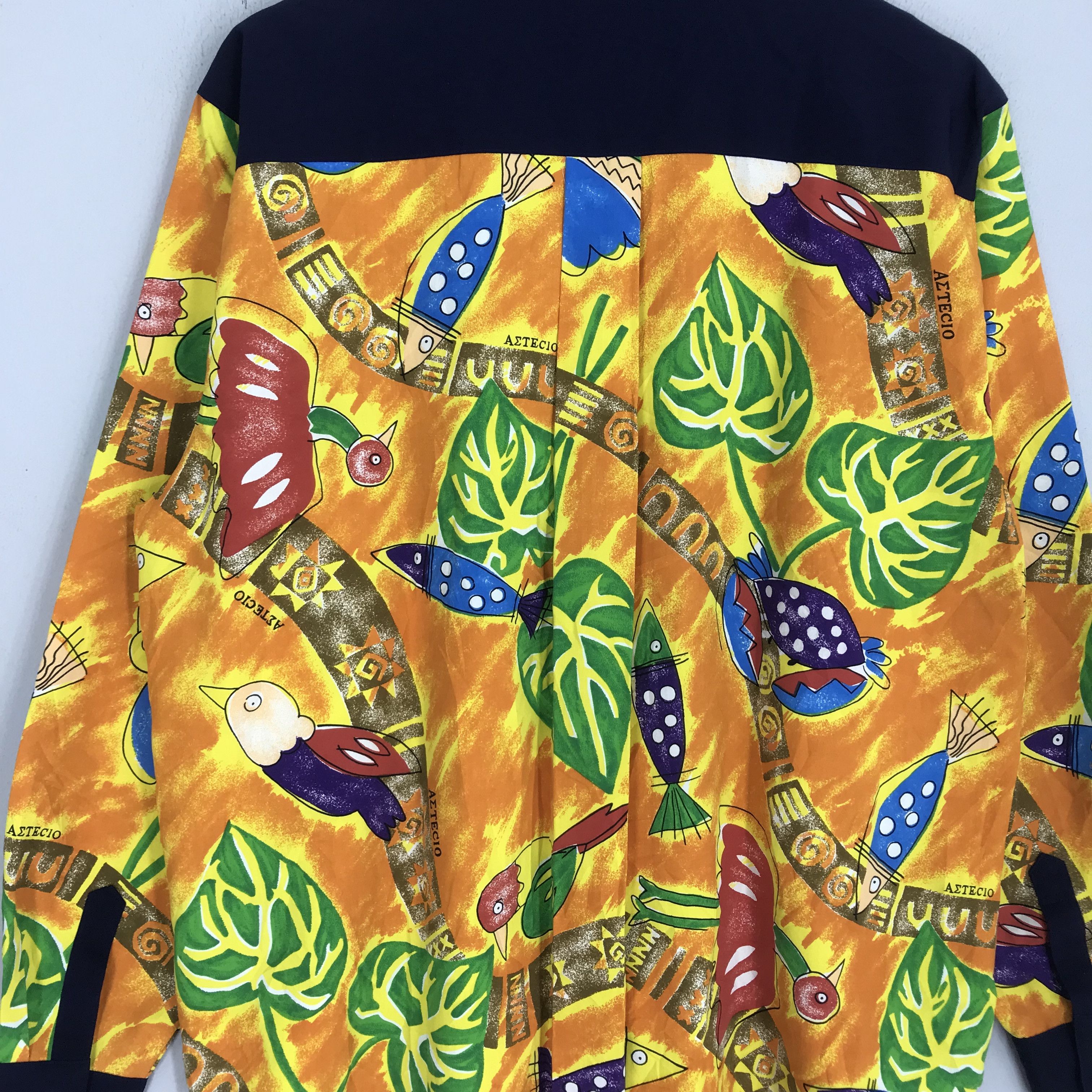 Arts & Science Vintage Baroque Aztecio Psychedelic Floral Fish Bird Size US M / EU 48-50 / 2 - 6 Thumbnail