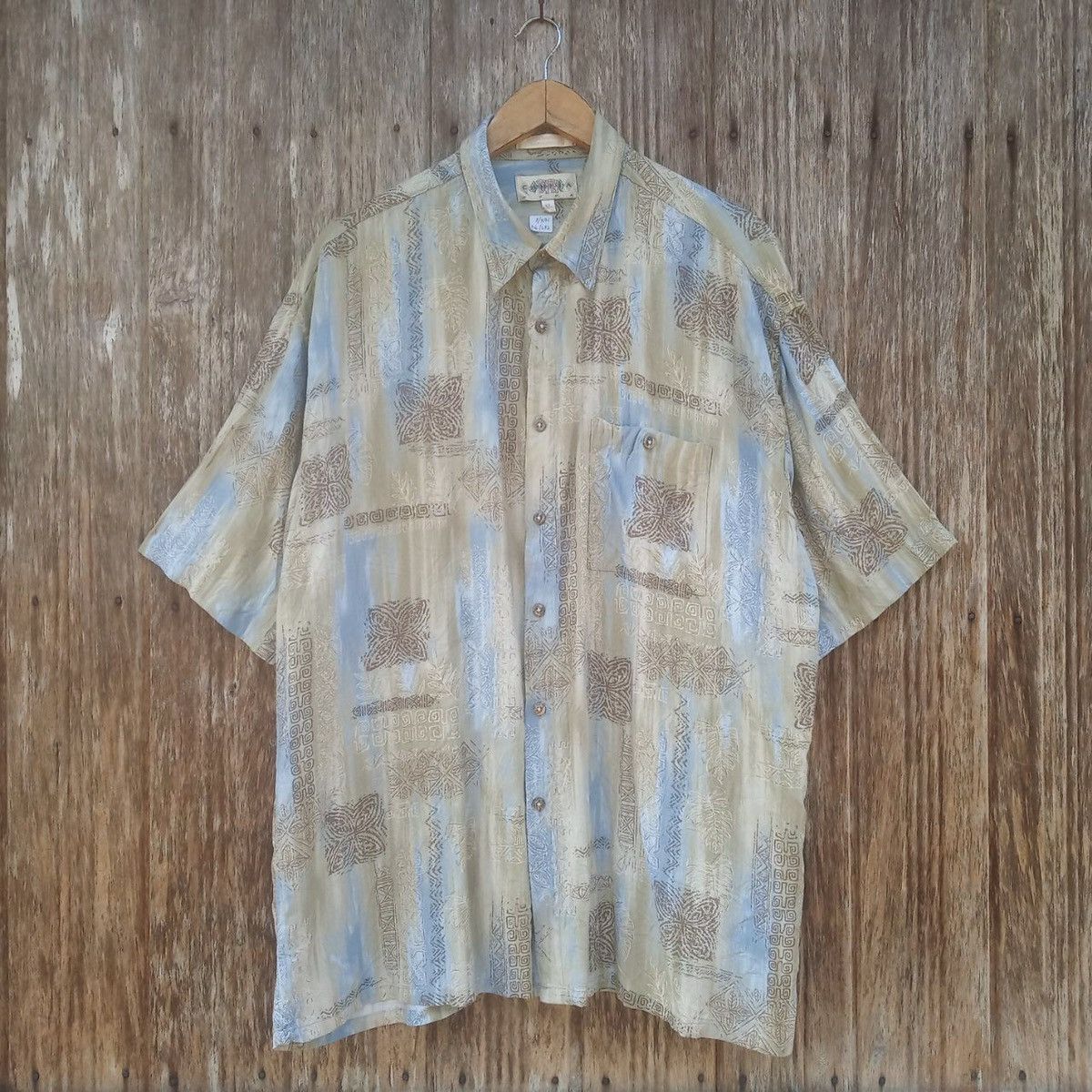 Campia Moda Campria Moda Abstract Design Old School Hawaiian Rayon Size US XL / EU 56 / 4 - 1 Thumbnail