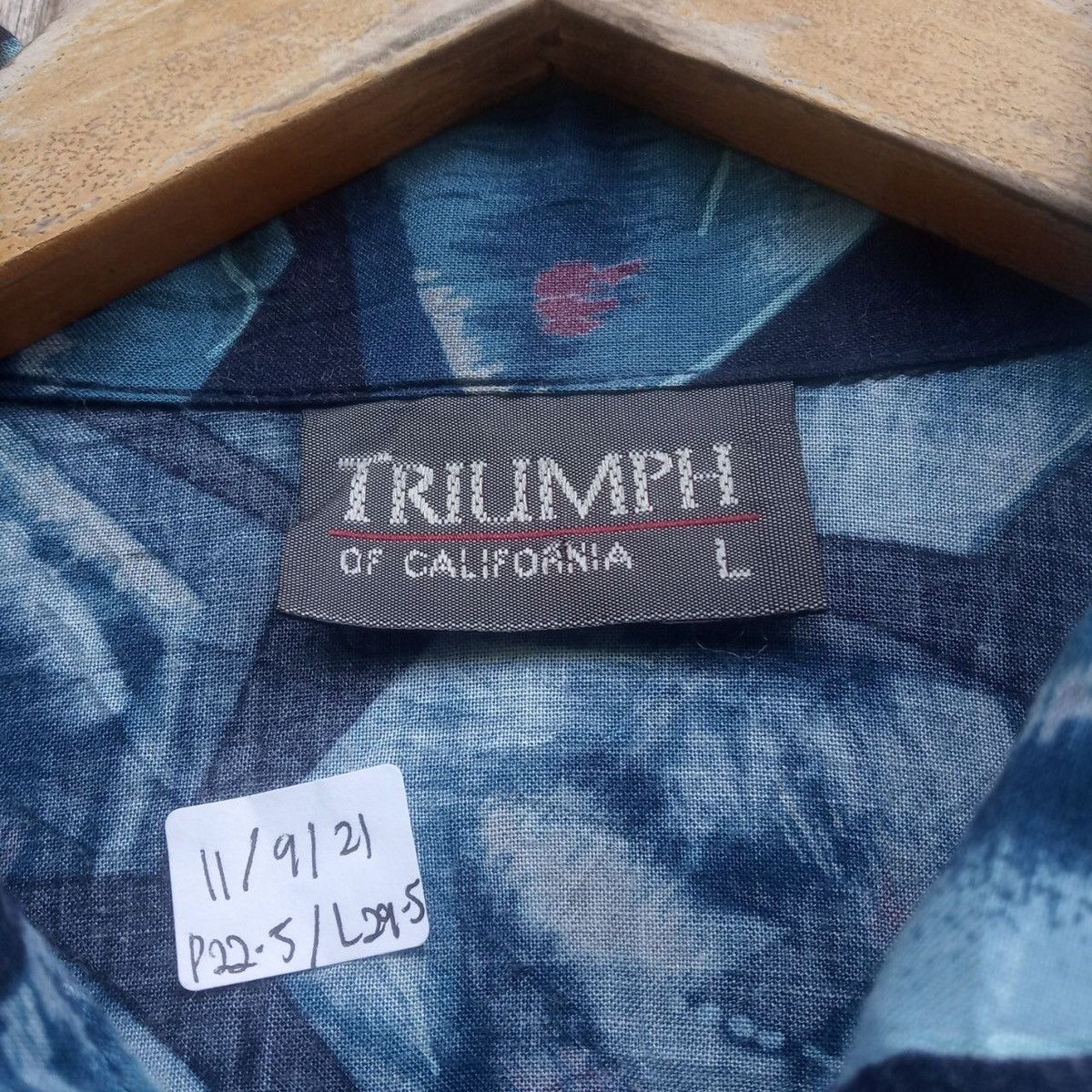 Vintage Triumph Of California Hawaiian Rayon Shirt Hippies Abstract Size US L / EU 52-54 / 3 - 5 Thumbnail