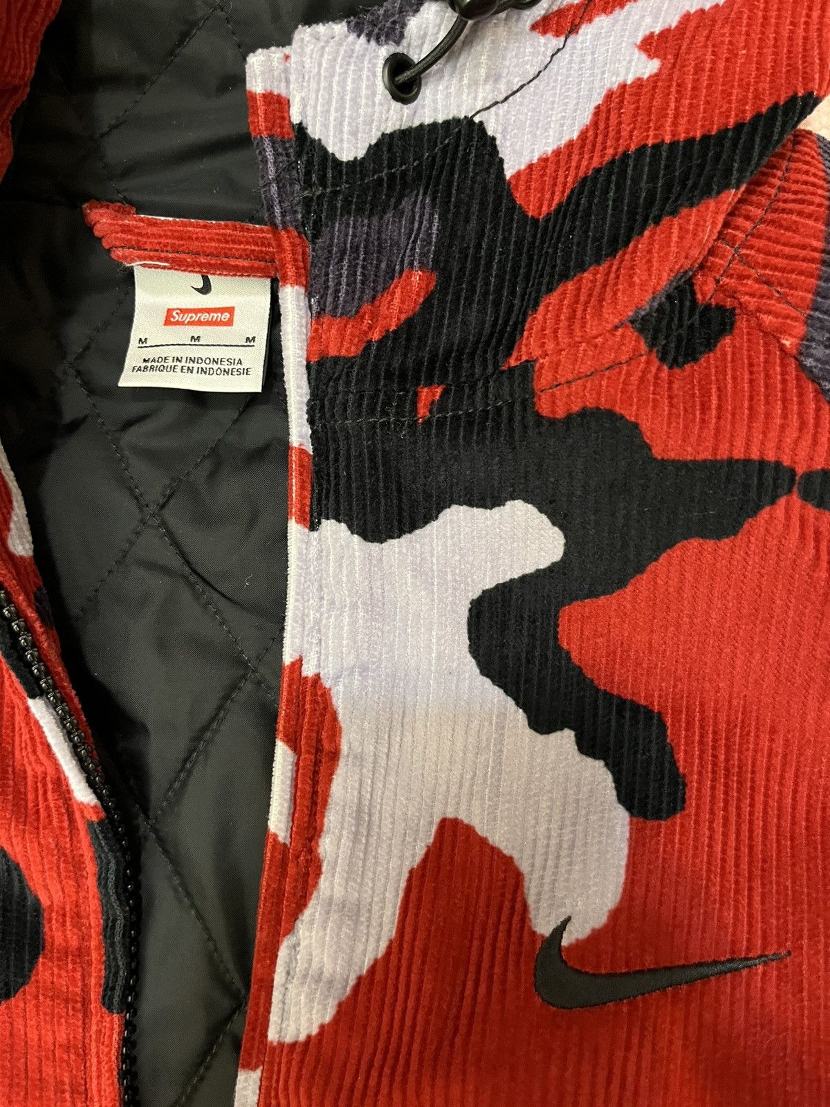 Nike × Supreme Supreme Nike Arc Corduroy hooded jacket red