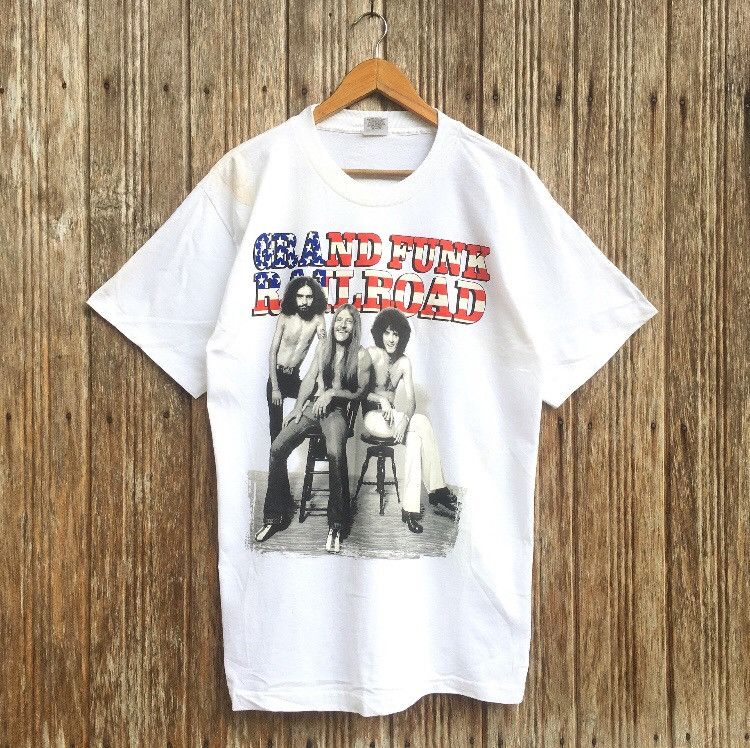 Band Tees Vintage Grand Funk Railroad Tour 97 Band Concert T-shirt Size US L / EU 52-54 / 3 - 1 Thumbnail