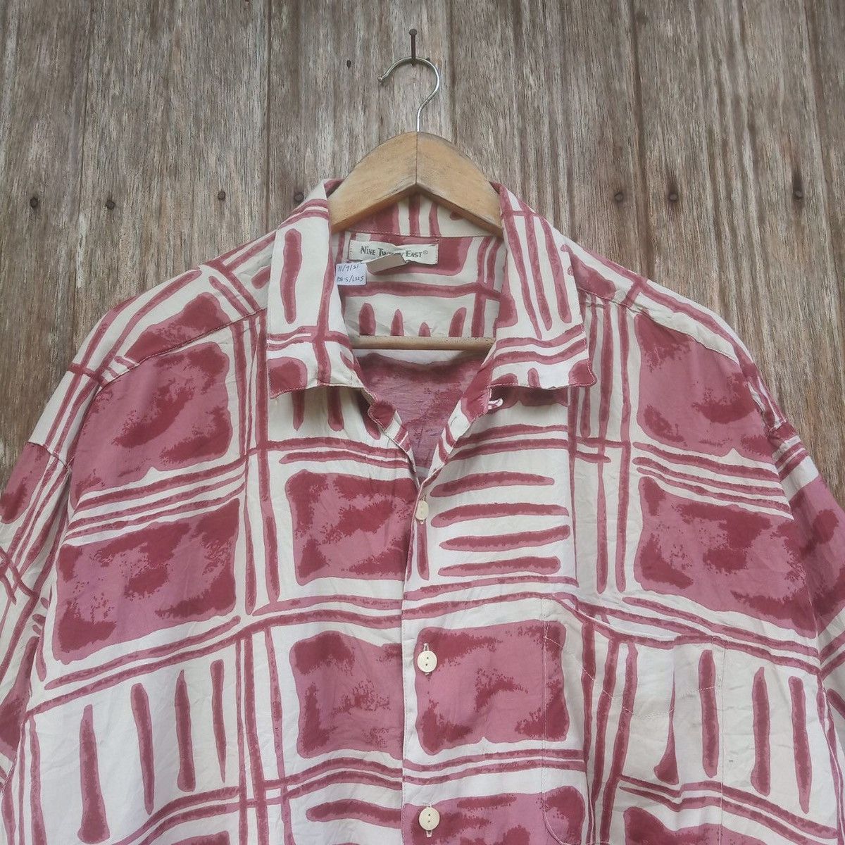 Vintage Vintage Hawaiian Rayon Shirt Abstract Colour Hawaii Shirt Size US XL / EU 56 / 4 - 3 Thumbnail