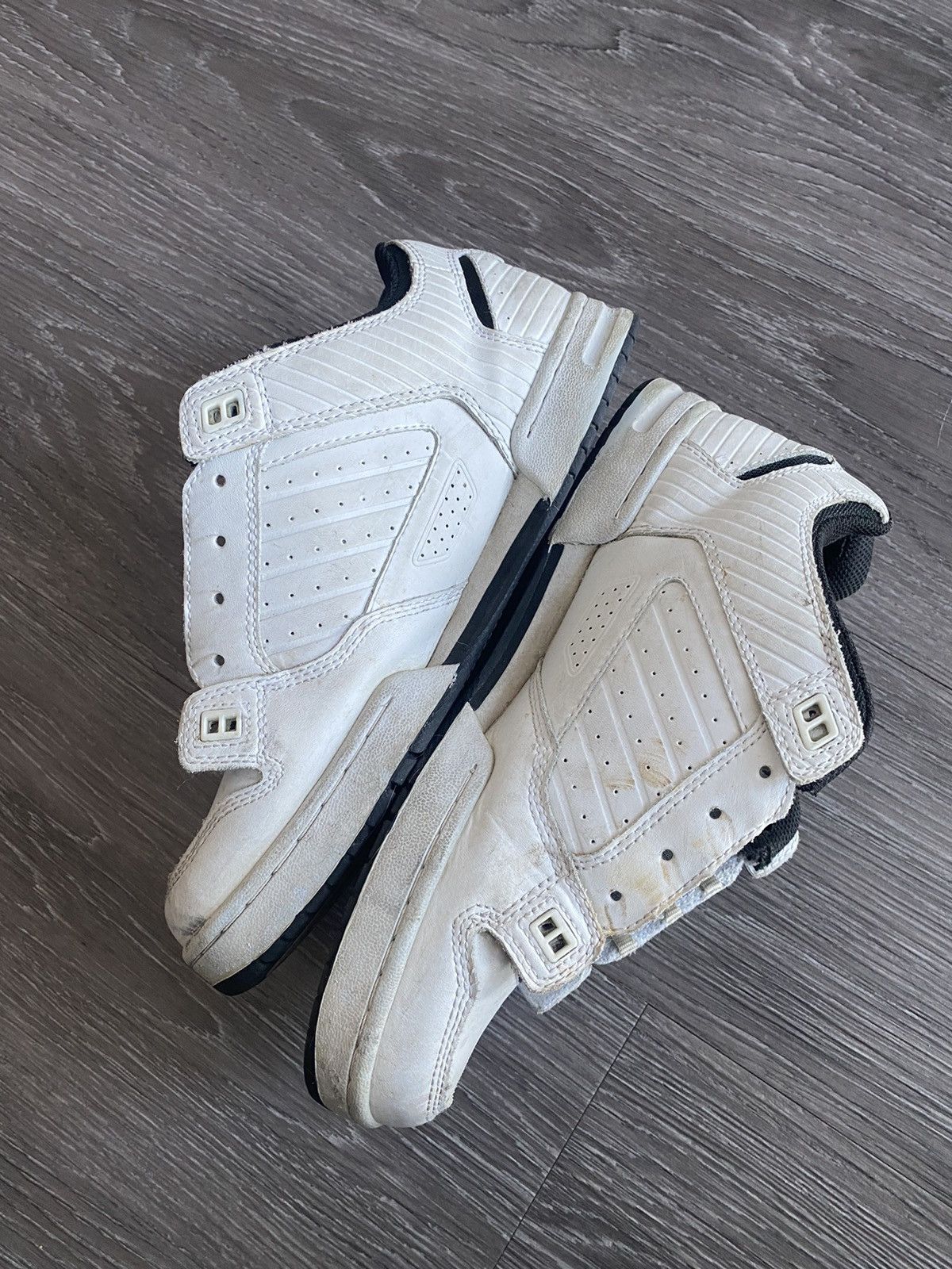 DVS × Vintage DVS Vintage Skate Shoes Chunky White Y2K Secret Stash Size US 10 / EU 43 - 6 Thumbnail