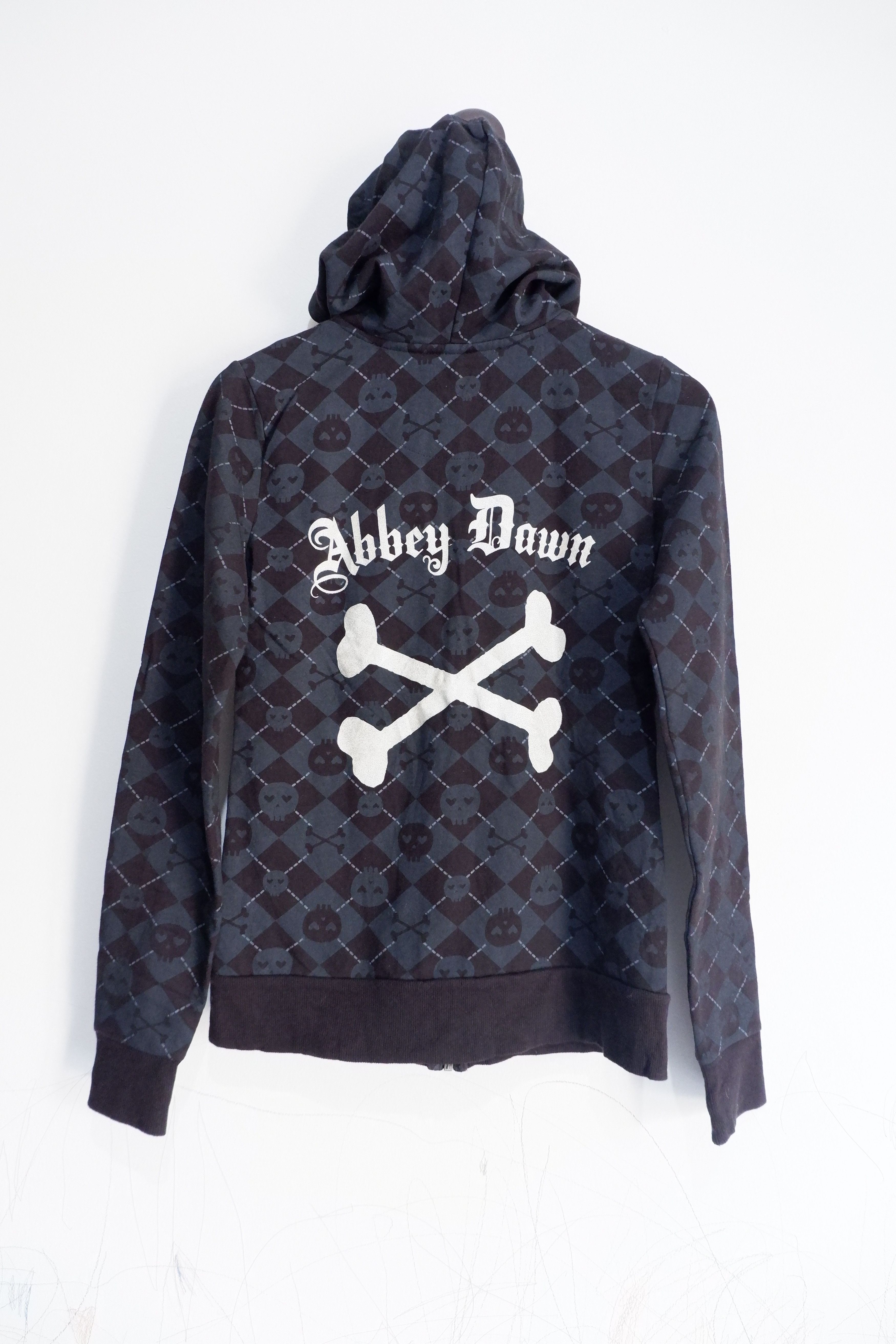 image of Vintage Abbey Dawn By Avril Lavigne Zipper Hoodie in Black, Men's (Size Medium)