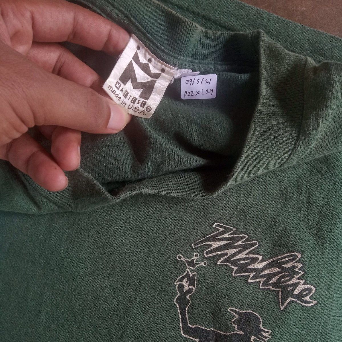 Vintage Vintage 90s Maltese USA Graphics Graffiti Art Hip Hop Shirt Size US XL / EU 56 / 4 - 6 Thumbnail