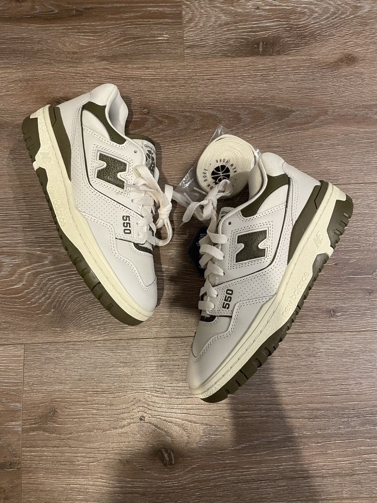 Aime Leon Dore × New Balance Aime Leon Dore New Balance 550 Olive Size US 5 / EU 37 - 1 Thumbnail