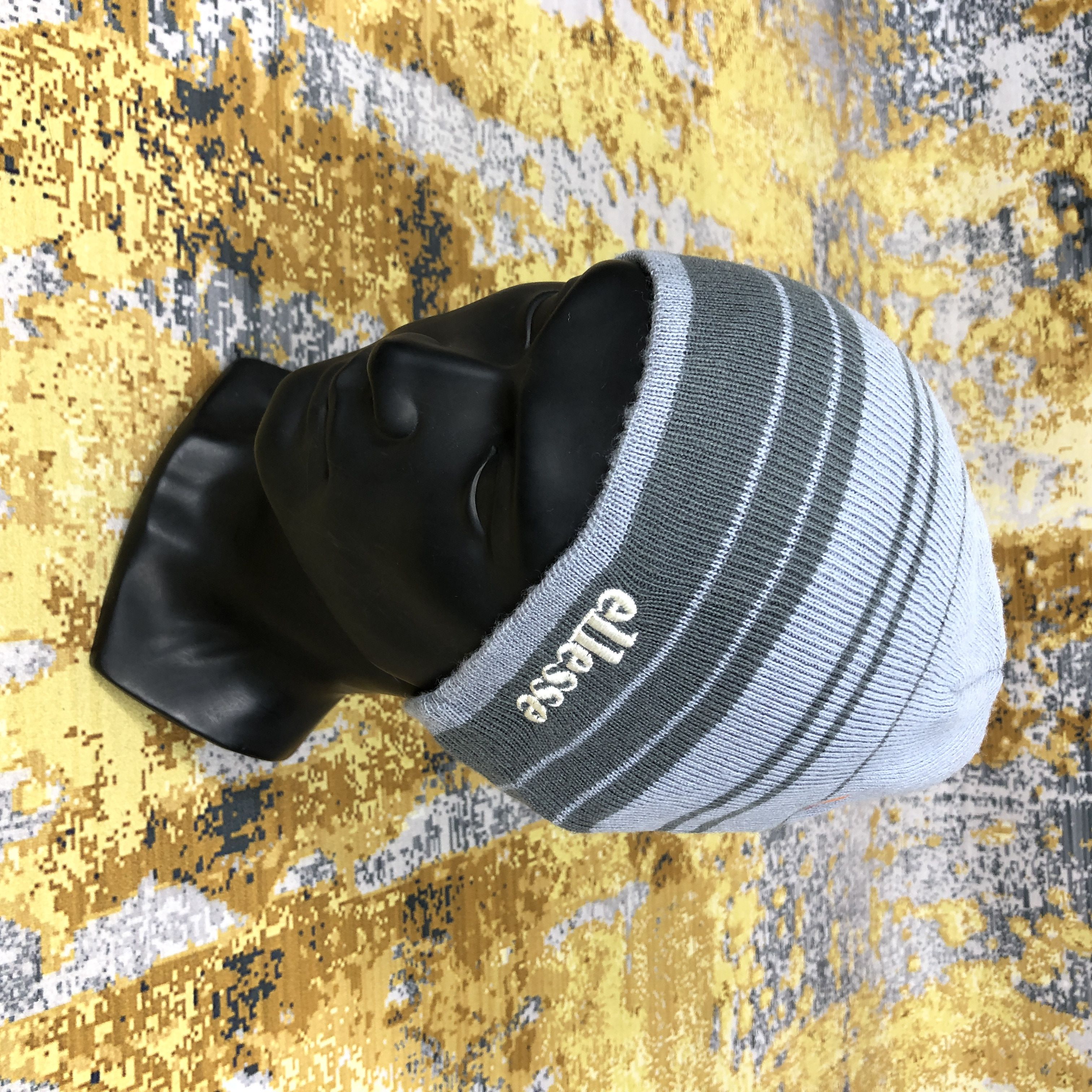 Ellesse × Vintage Vintage Ellesse Stripe Beanie Hat B1983 Size ONE SIZE - 1 Thumbnail