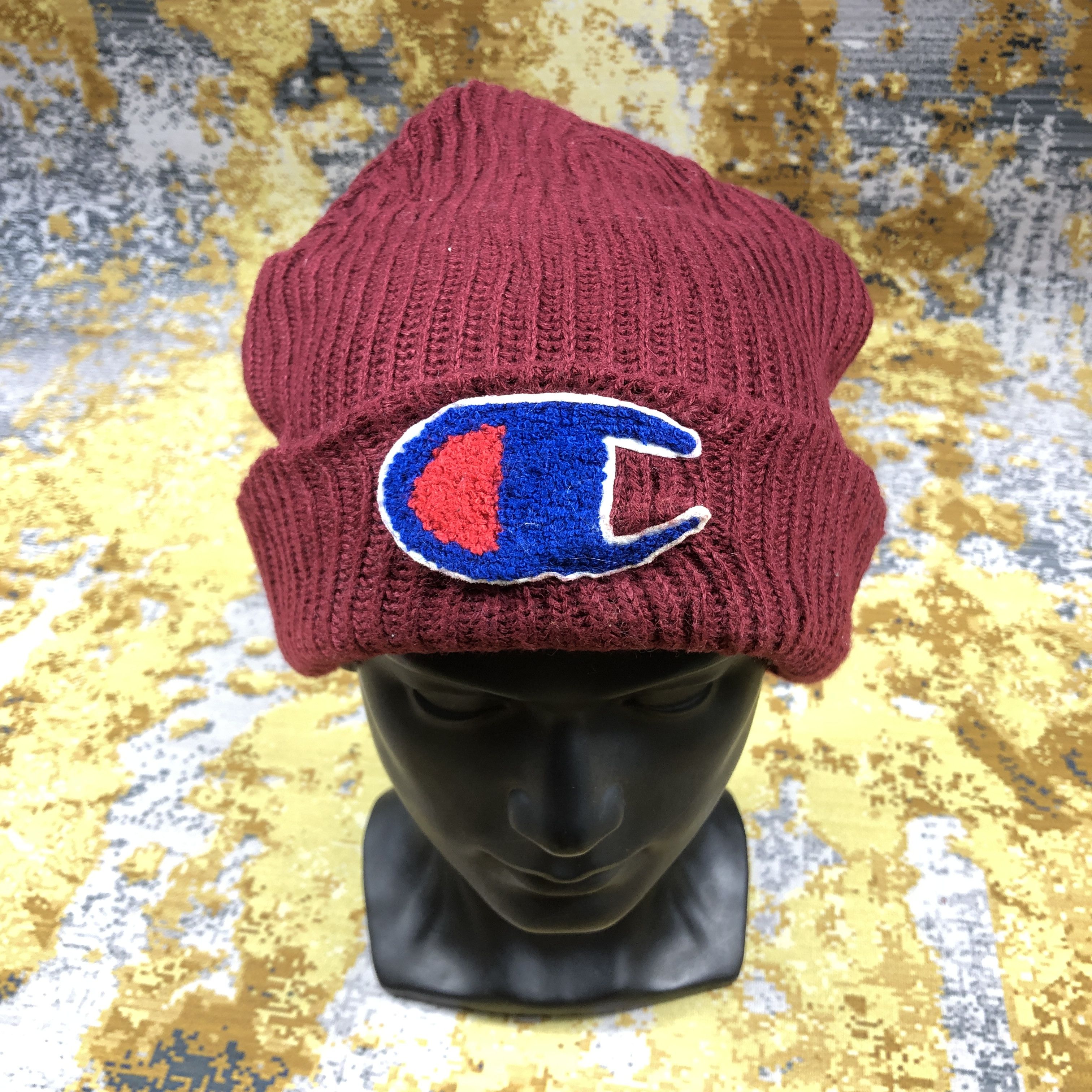 Champion × Vintage Vintage Champion Big Logo Beanie Hat B2085 Size ONE SIZE - 1 Thumbnail