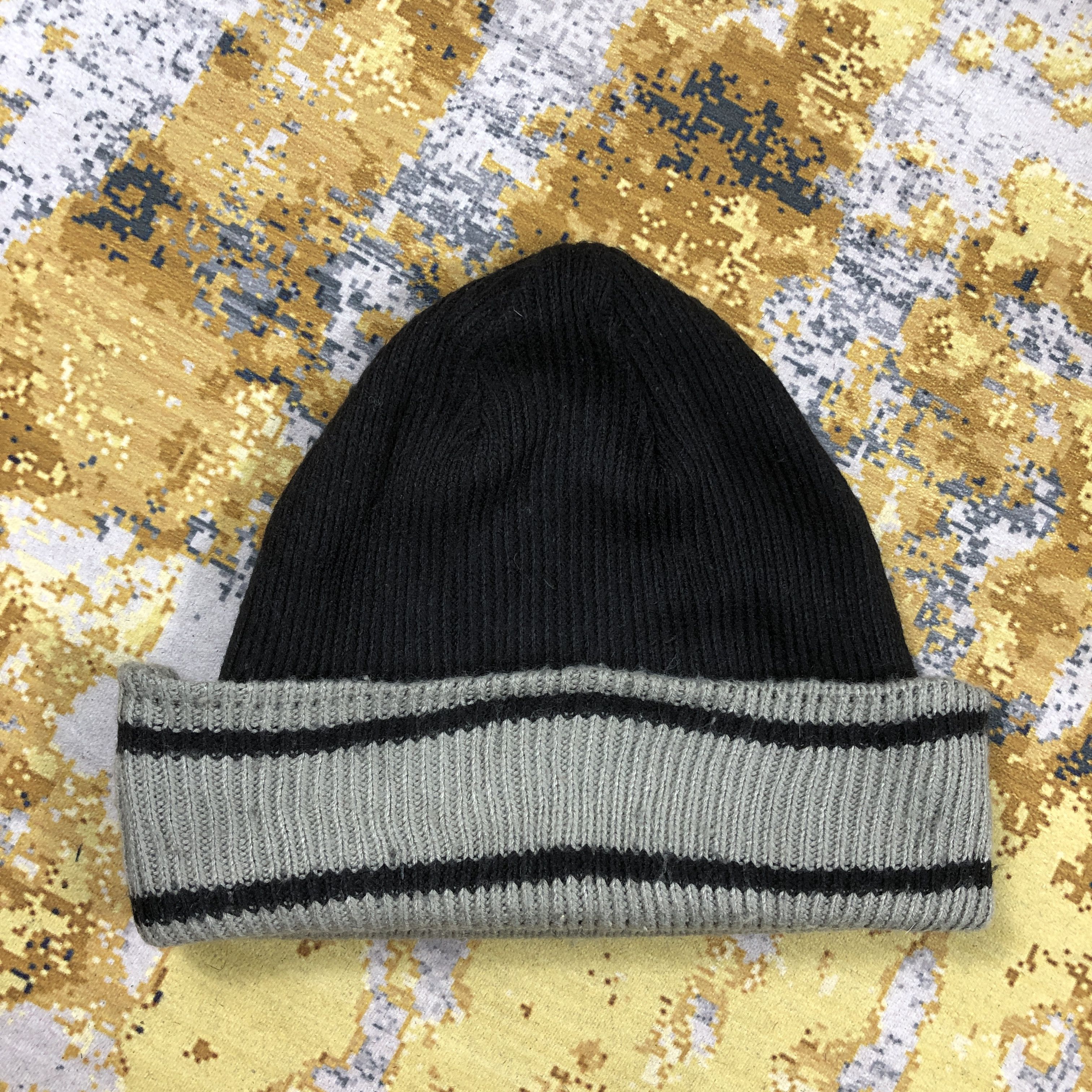 New Balance × Vintage Vintage New Balance Ribbed Beanie Hat B2103 Size ONE SIZE - 4 Thumbnail