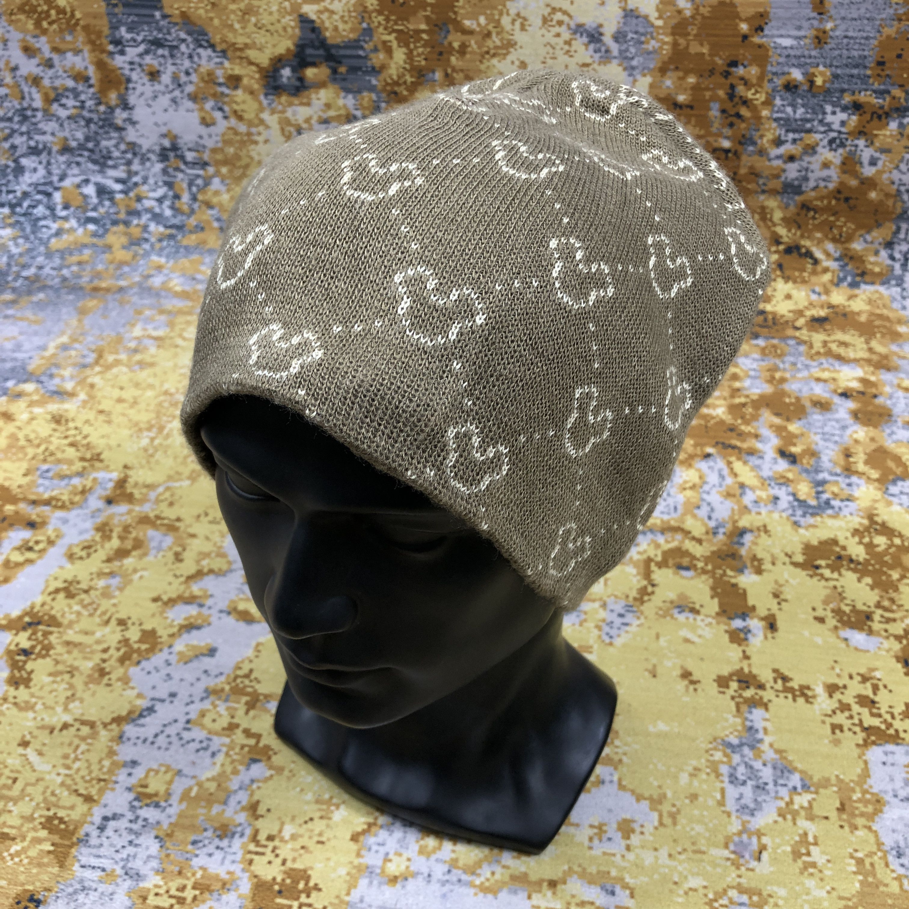 Disney × Vintage Vintage Mickey Mouse Fullprint Beanie Hat B2198 Size ONE SIZE - 1 Thumbnail