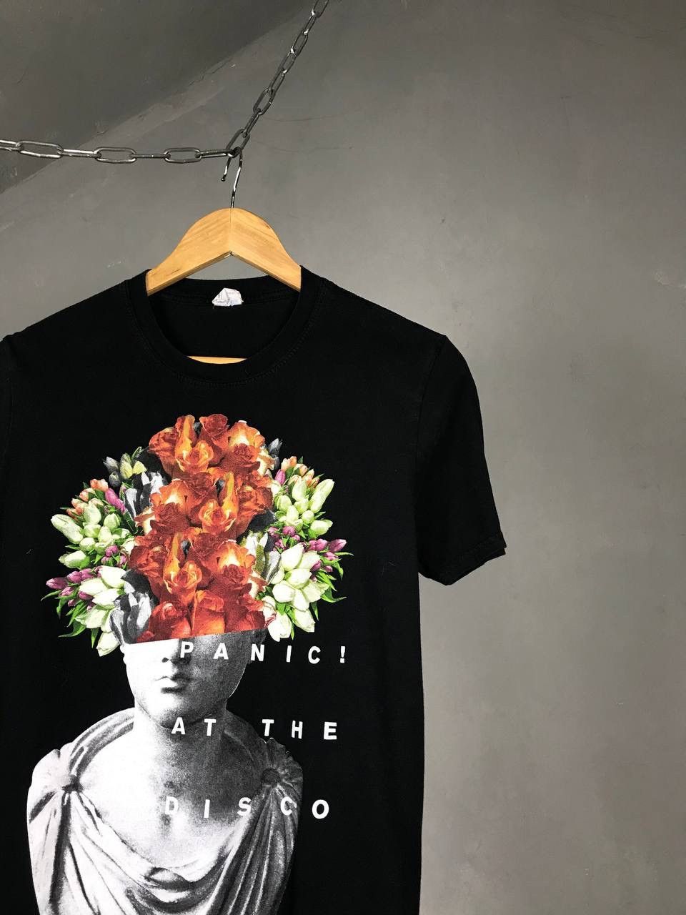 Band Tees × Vintage Panic at the disco vintage rock band tee Size US S / EU 44-46 / 1 - 2 Thumbnail