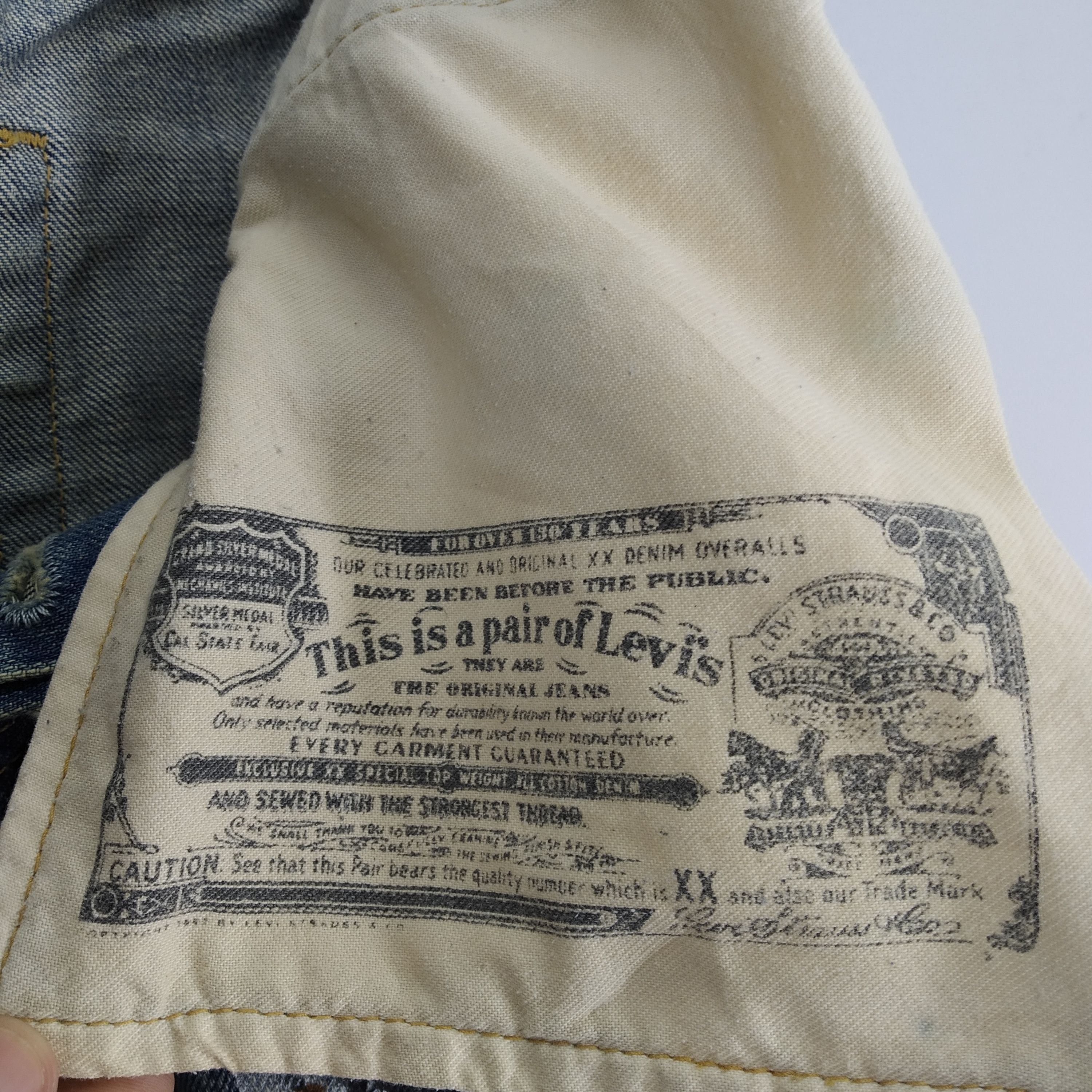 Levi's Size 33 Levi’s 501 Hand Paint Denim Jeans Stone Wash Jeans Size US 33 - 13 Thumbnail