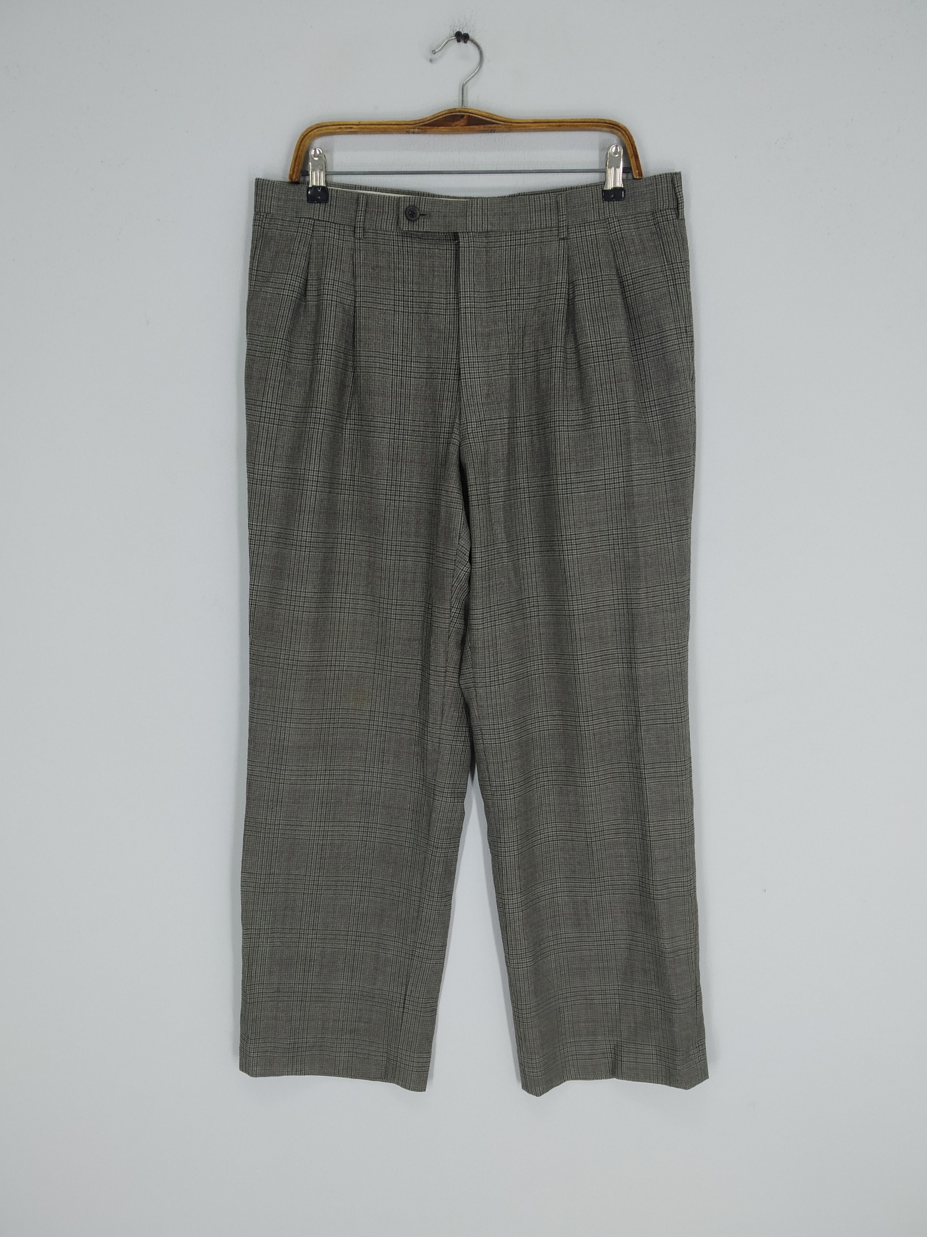 Aquascutum Vintage Aquascutum London Checkered Relaxing Casual Pants Size US 35 - 1 Thumbnail