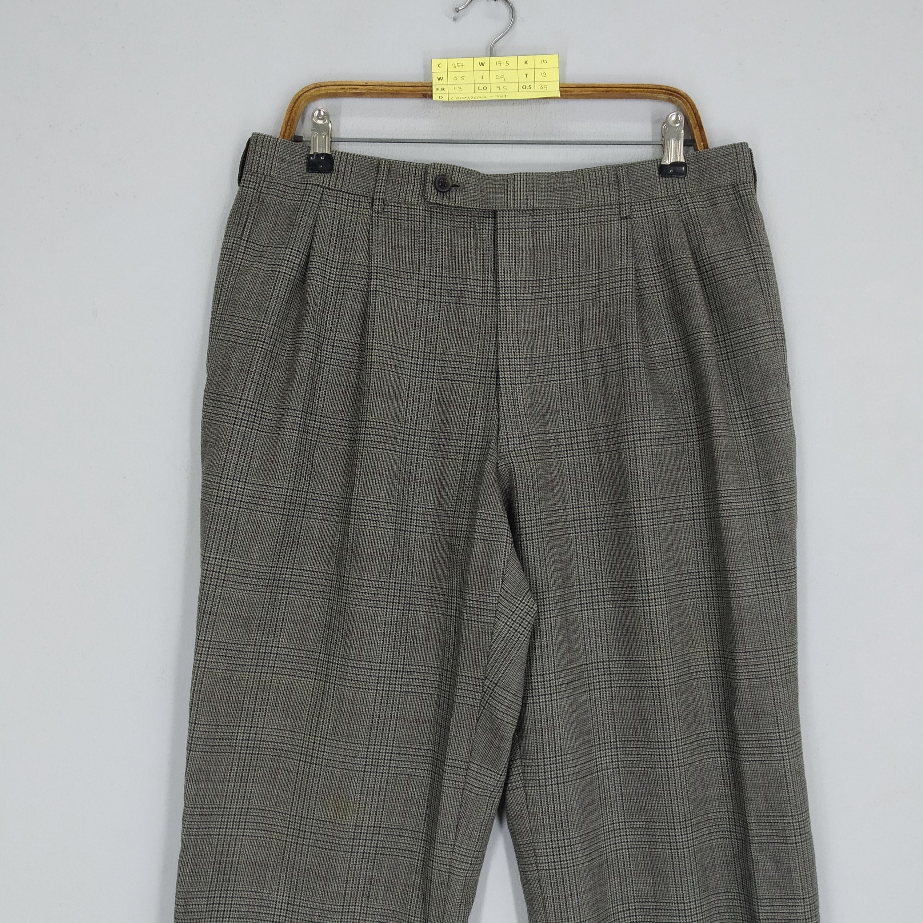 Aquascutum Vintage Aquascutum London Checkered Relaxing Casual Pants Size US 35 - 3 Thumbnail