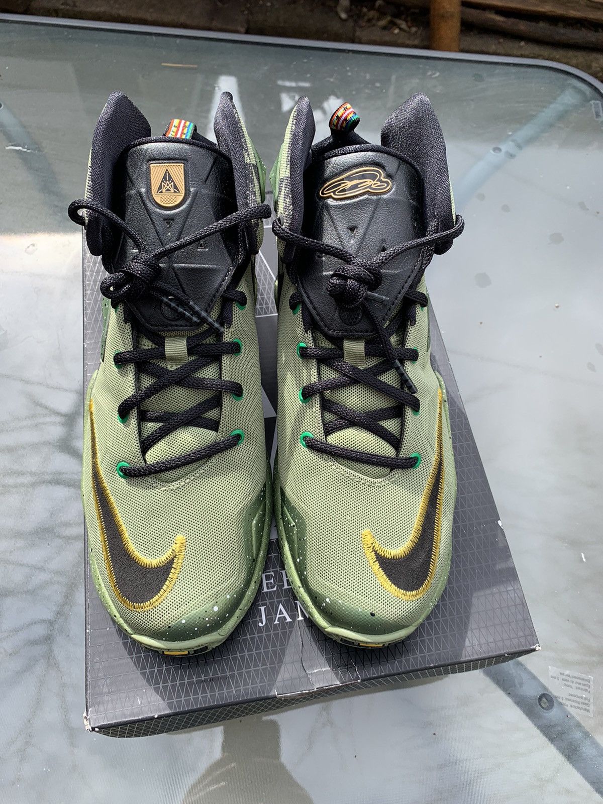 Nike Lebron 13 All Star ASG 2015 Size US 7 / EU 40 - 3 Thumbnail
