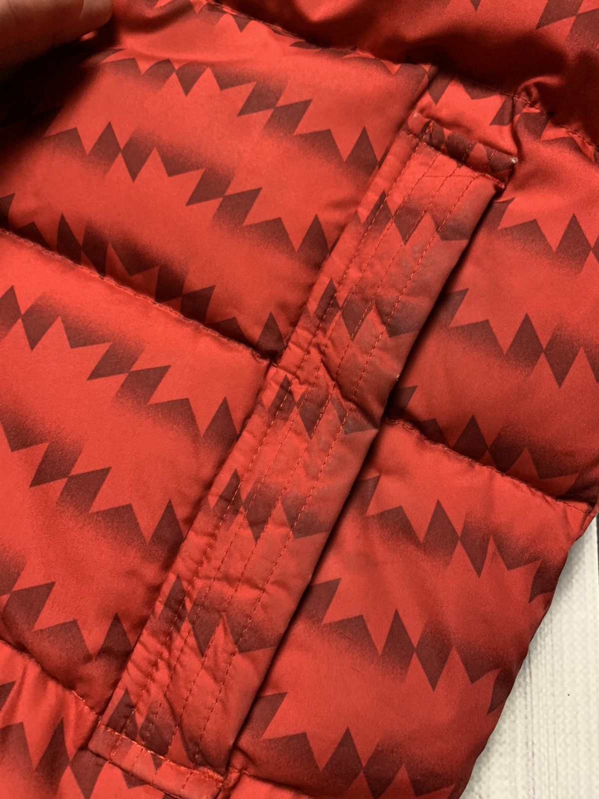 Adidas Manchester United Down jacket monogram adidas size M rare Size US M / EU 48-50 / 2 - 5 Thumbnail