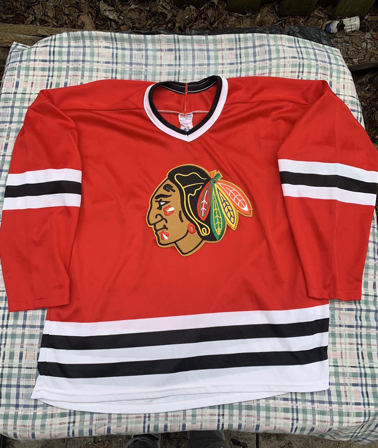 NHL Vintage 90s CCM Chicago Blackhawks NHL Jersey Size US XL / EU 56 / 4 - 1 Thumbnail