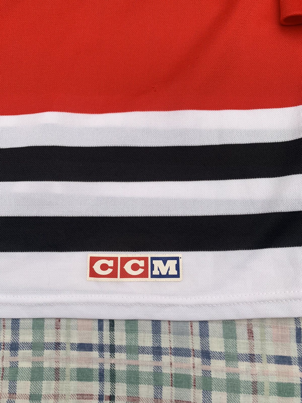 NHL Vintage 90s CCM Chicago Blackhawks NHL Jersey Size US XL / EU 56 / 4 - 5 Thumbnail