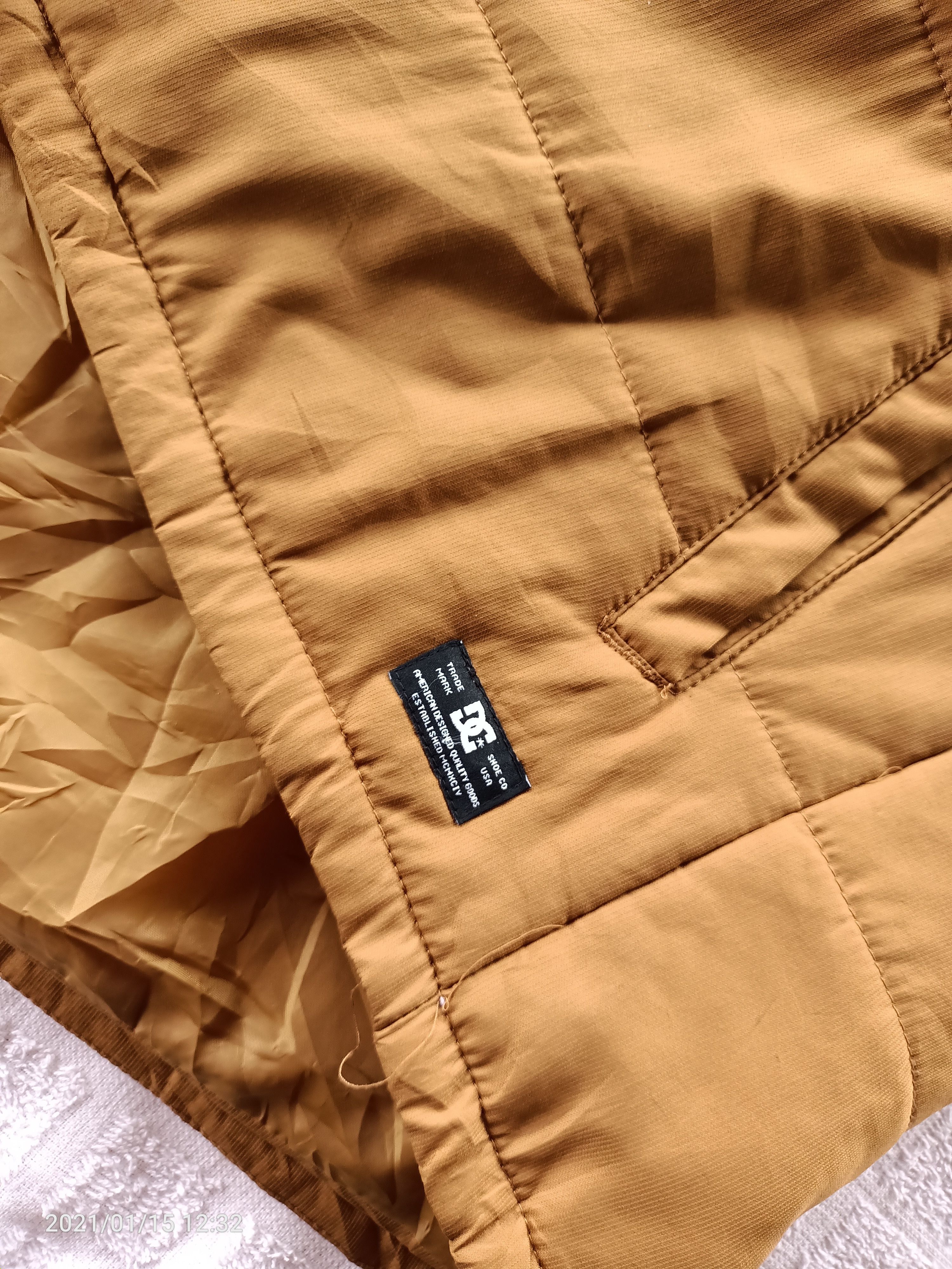 DC × Flannel DCSHOECOUSA DC SHOE Skateboarding Puffer Jacket Size US S / EU 44-46 / 1 - 8 Thumbnail