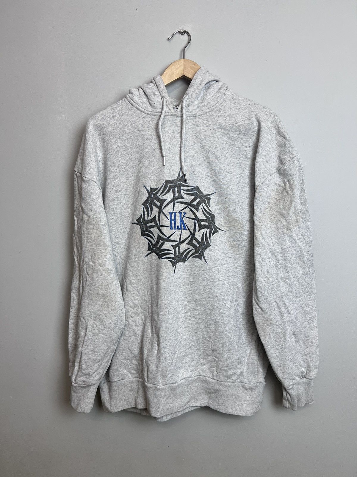 Han Kjobenhavn Rare Han Kjobenhavn Logo Tribal Hoodie Hype Streetwear Mediu Size US M / EU 48-50 / 2 - 1 Thumbnail