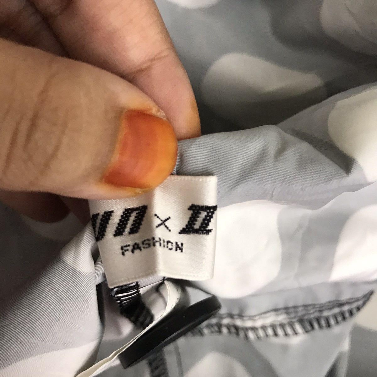 Japanese Brand UN x II Fashion Japanese Brand Polka Dot Windbreaker Jacket Size US M / EU 48-50 / 2 - 4 Thumbnail