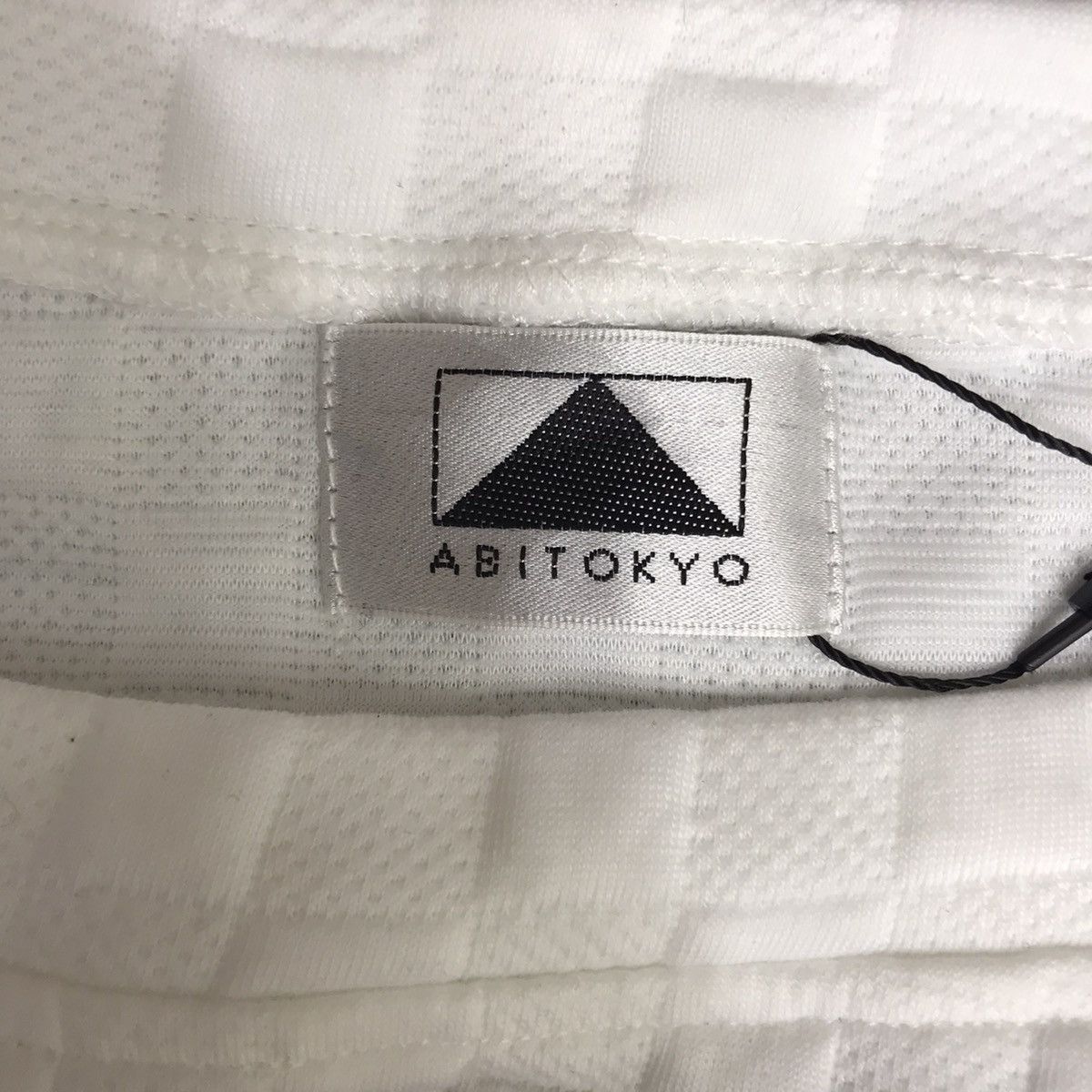 Japanese Brand NWT ABITOKYO Japanese Brand Design White T Shirt Size US XL / EU 56 / 4 - 3 Thumbnail
