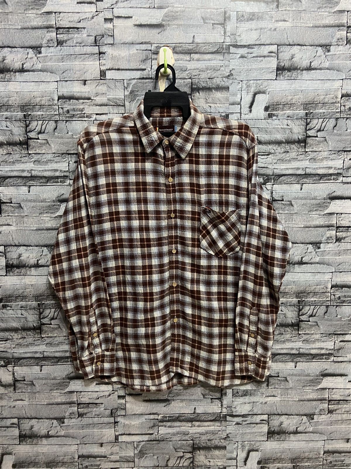 Japanese Brand Vintage Town & Country Surf Flannel plaid size L fit Xl Size US XL / EU 56 / 4 - 1 Thumbnail