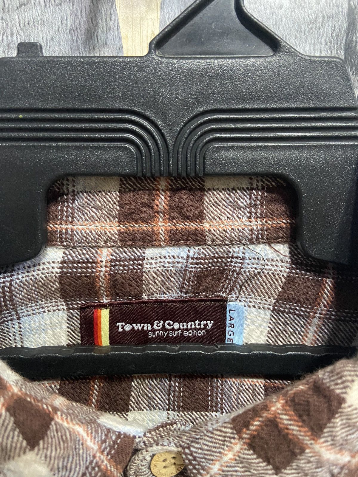 Japanese Brand Vintage Town & Country Surf Flannel plaid size L fit Xl Size US XL / EU 56 / 4 - 4 Thumbnail