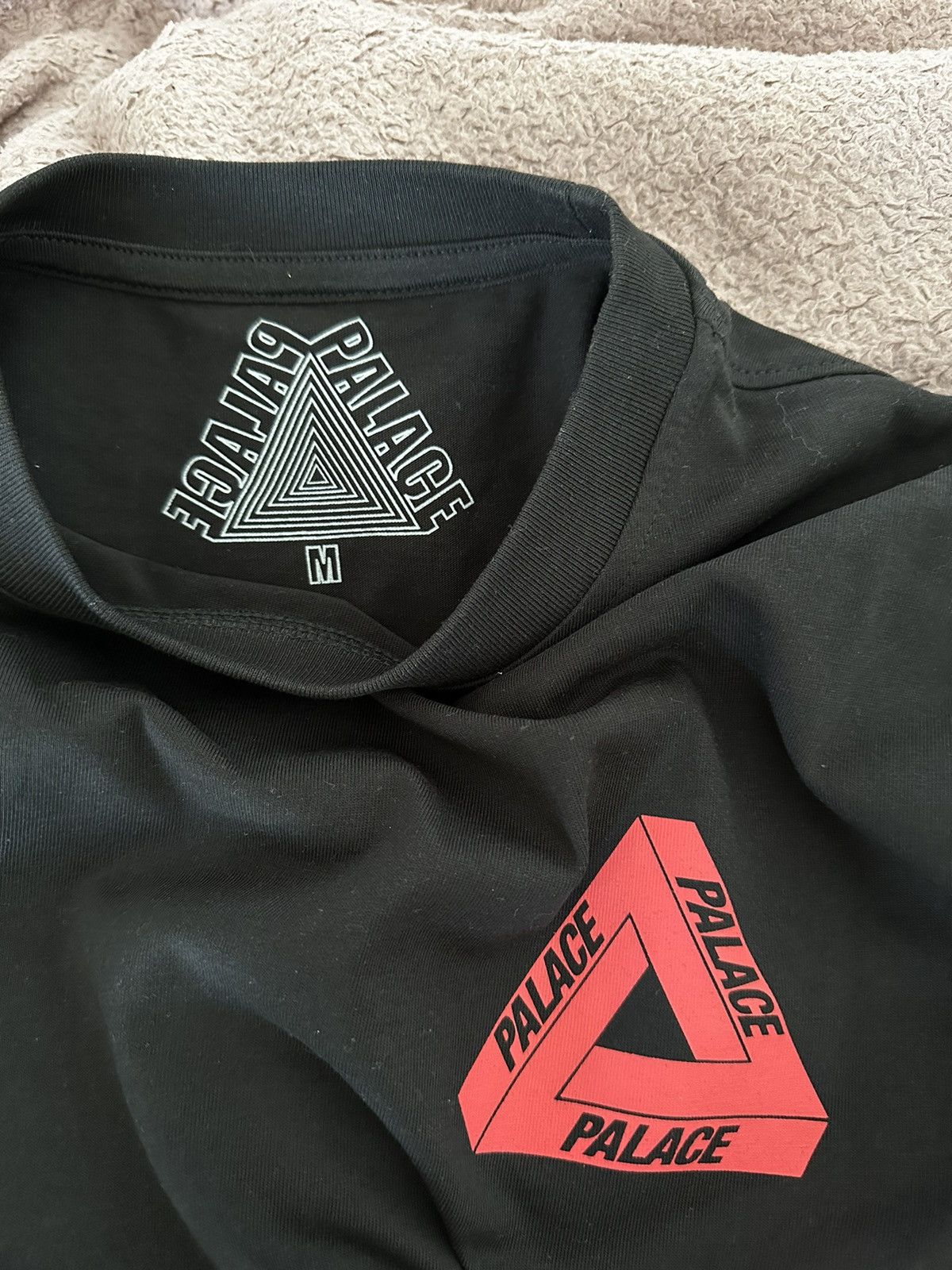 Palace Red on Black Tri-Ferg Size US M / EU 48-50 / 2 - 6 Thumbnail