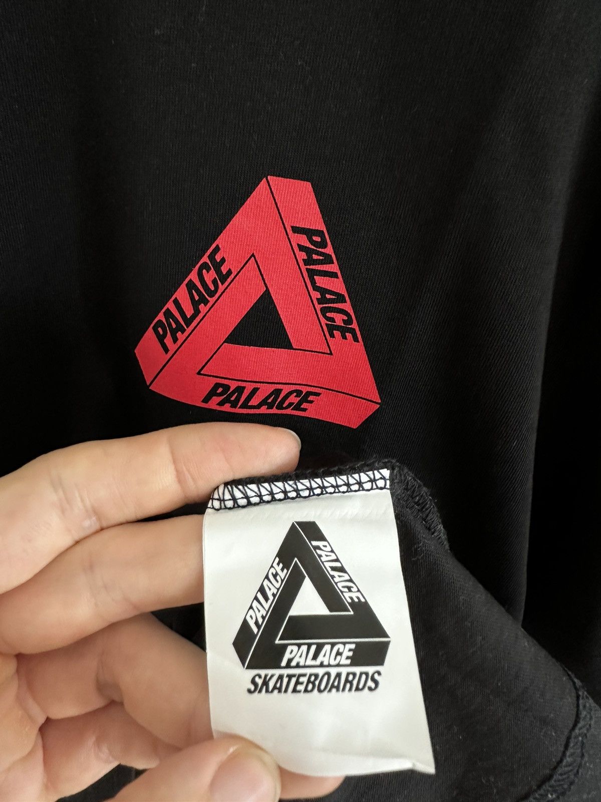 Palace Red on Black Tri-Ferg Size US M / EU 48-50 / 2 - 4 Thumbnail