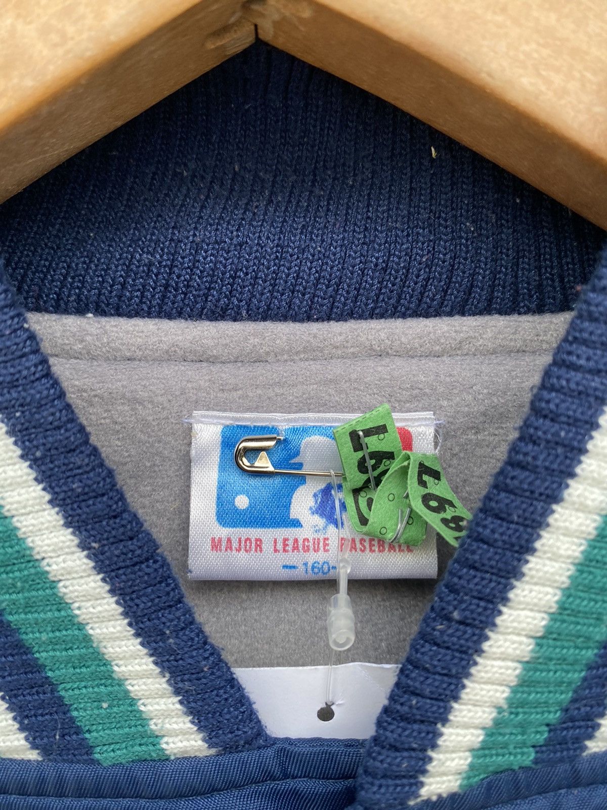 MLB × Starter 💥cyber week💥Vintage 90s Seattle Mariners MLB Starter Varsity Size US M / EU 48-50 / 2 - 4 Thumbnail