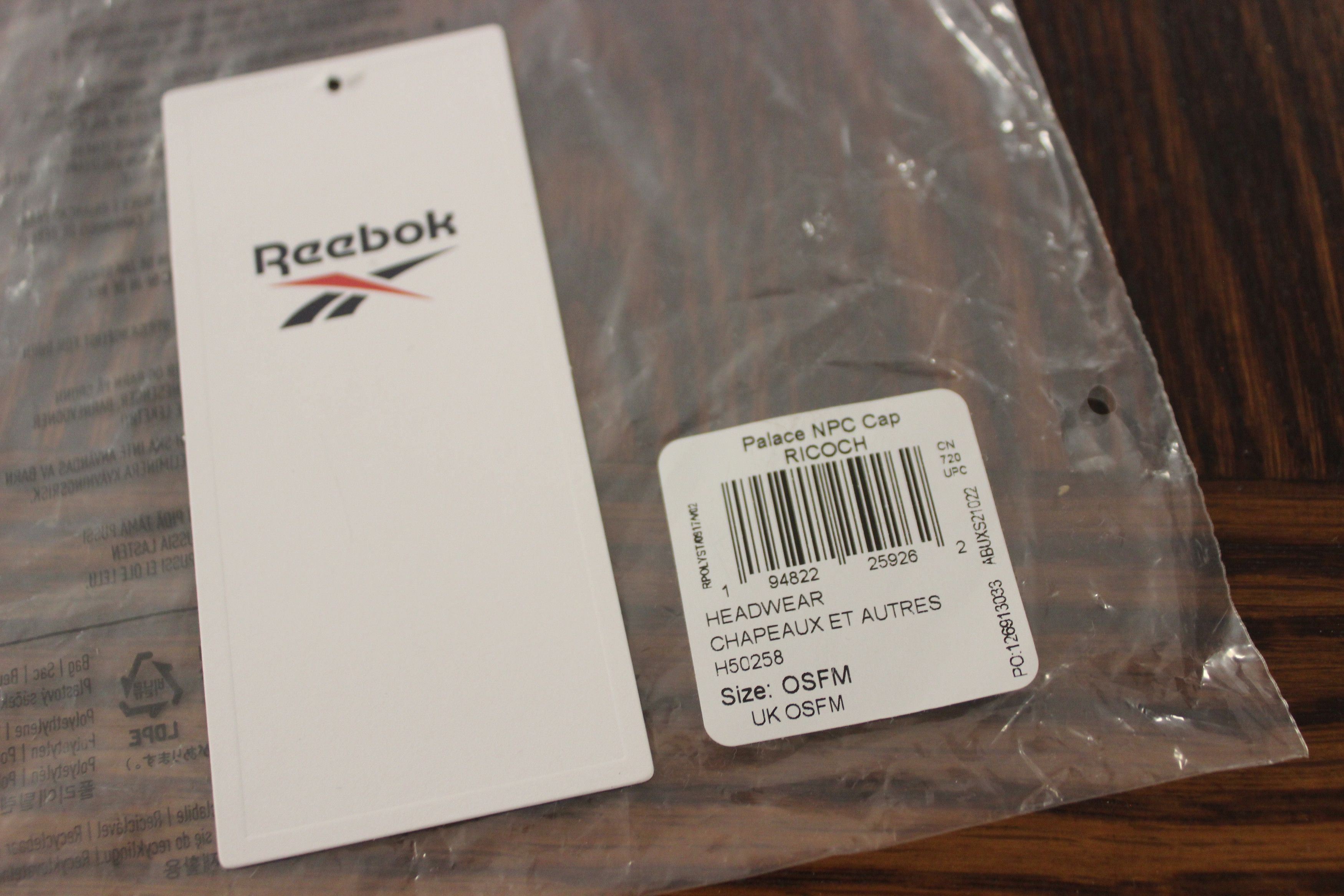 Palace × Reebok Palace x Reebok NPC 6-Panel Hat Corduroy Size ONE SIZE - 6 Thumbnail