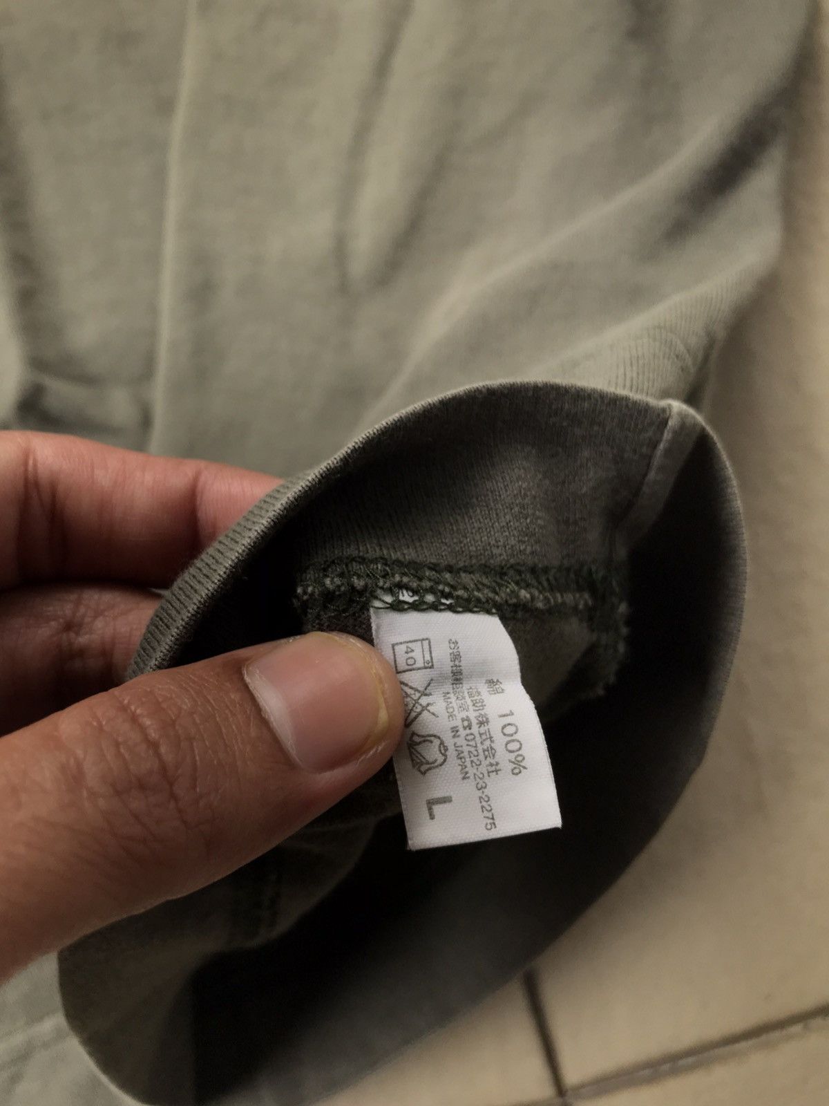 Burberry Vintage Burberry London Long Sleeve Tshirt Size US S / EU 44-46 / 1 - 5 Thumbnail