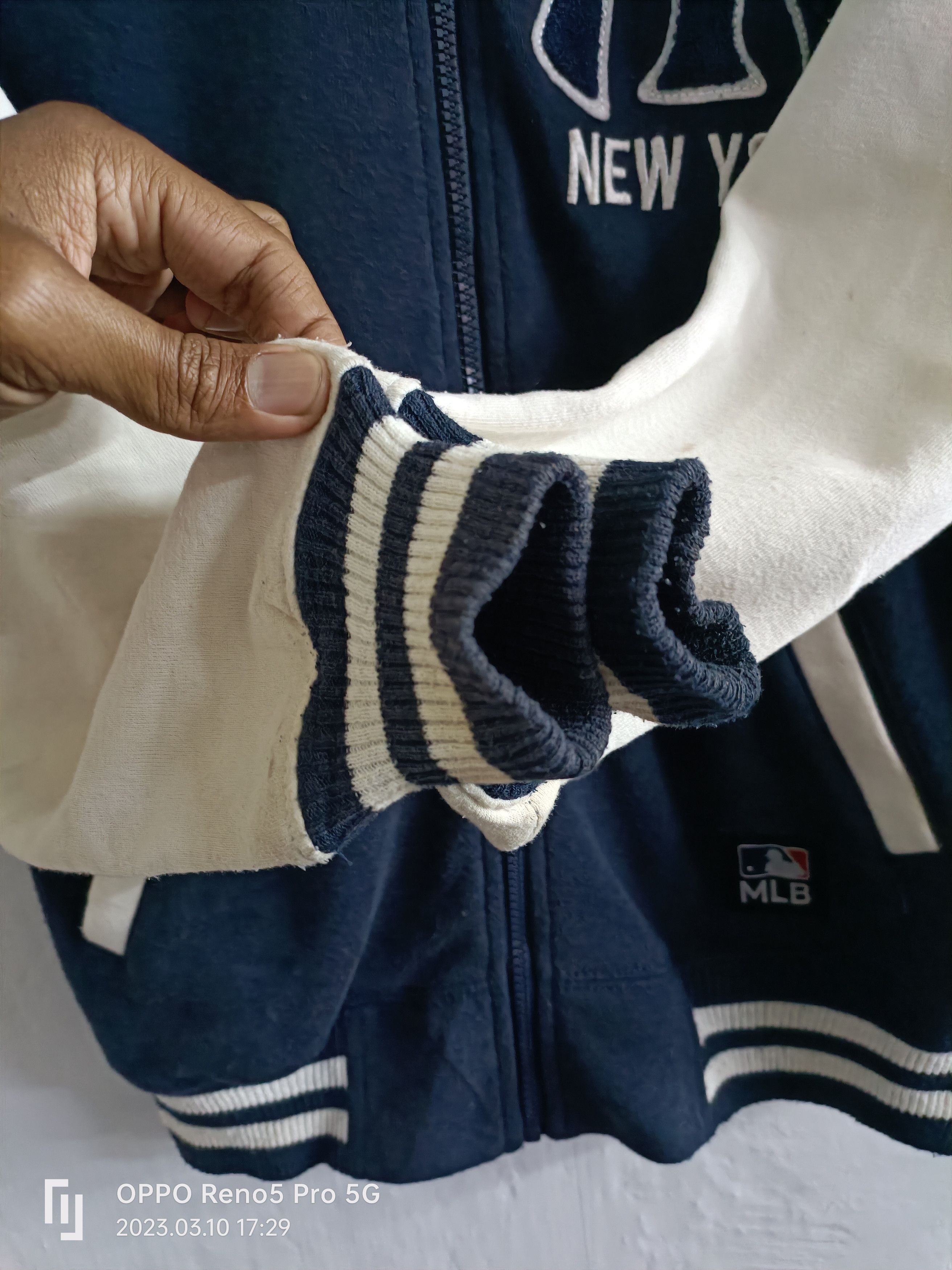 MLB × New York Yankees × Vintage 🔥Vintage New Yokr Yenkees Zipper Jacket Big Logo Size US M / EU 48-50 / 2 - 6 Thumbnail