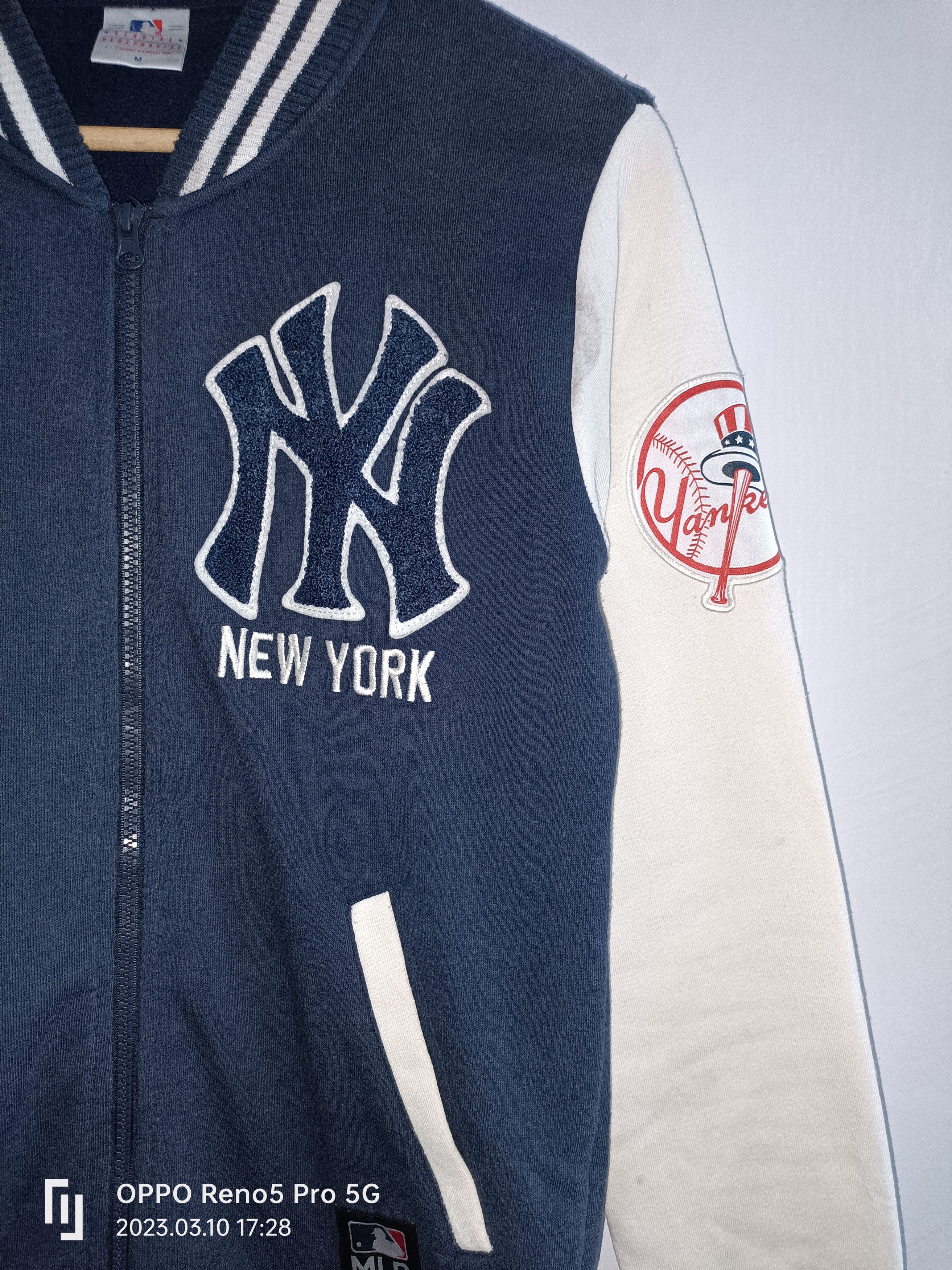 MLB × New York Yankees × Vintage 🔥Vintage New Yokr Yenkees Zipper Jacket Big Logo Size US M / EU 48-50 / 2 - 3 Thumbnail