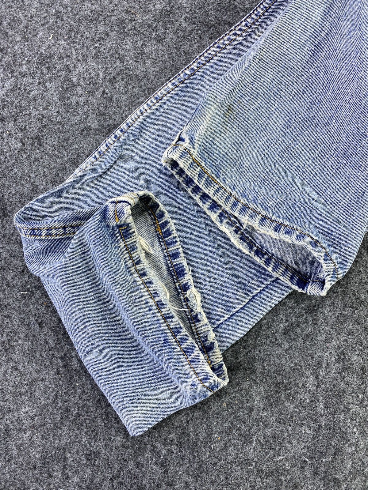 Vintage Levi's 505 Jeans Blue Wash - J730
