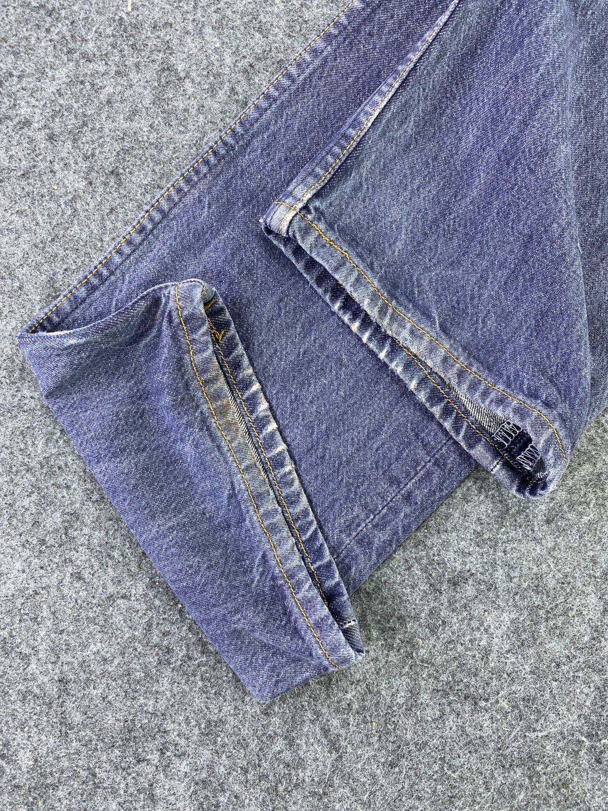 Levi's Vintage Levi's 501 Jeans Distress Wash - J731 Size US 31 - 7 Thumbnail