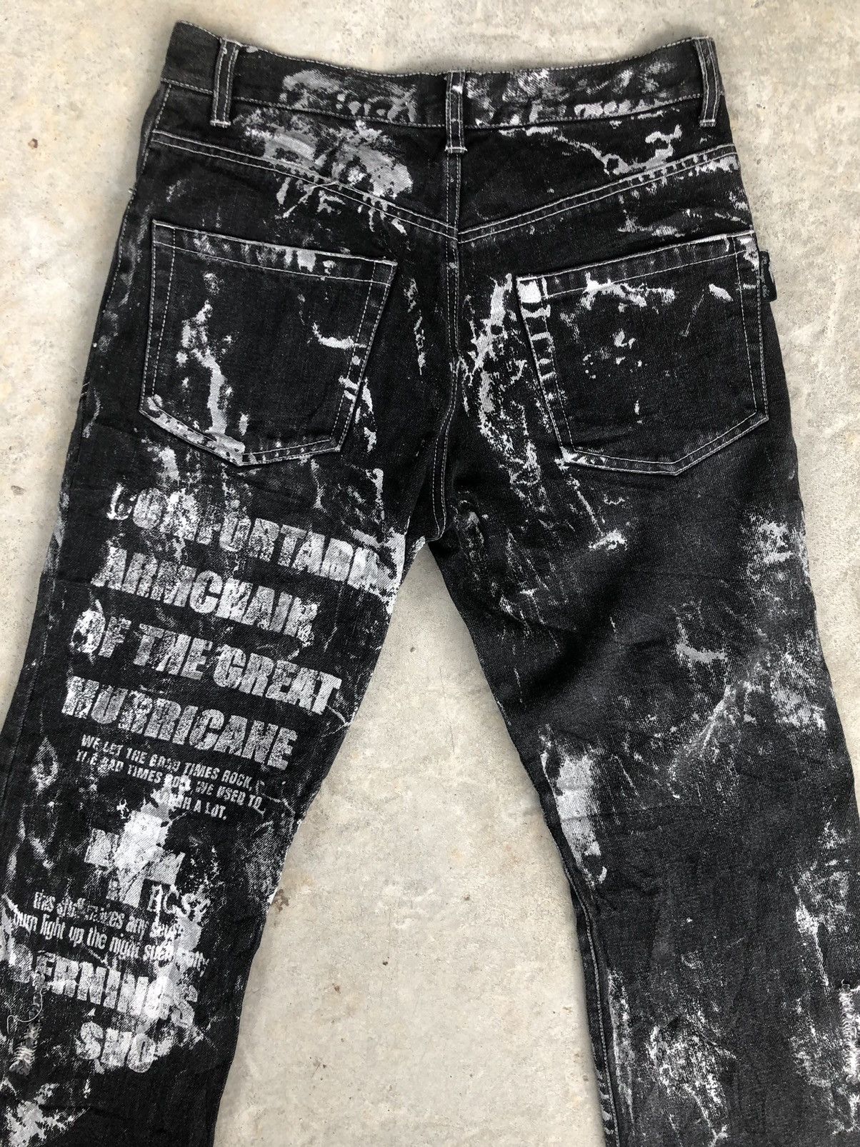 BERNINGS SHO Bernings Sho Flared Jeans Denim Distressed Splatter Size US 29 - 8 Thumbnail