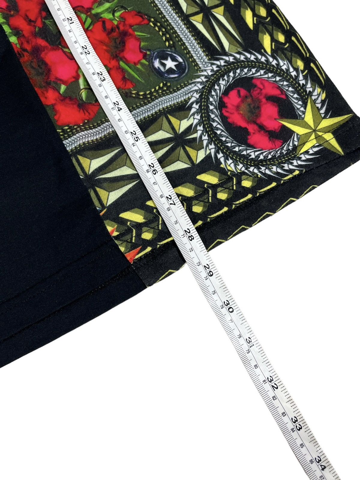 Givenchy GIVENCHY BIRDS OF PARADISE x MADONNA ( VERY RARE ) Size US L / EU 52-54 / 3 - 18 Thumbnail