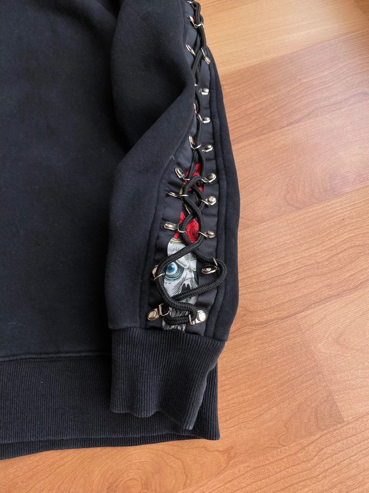 Ed Hardy Vintage Ed Hardy Style Skulls Gothic Woman Zip Hoodie Size L / US 10 / IT 46 - 9 Thumbnail