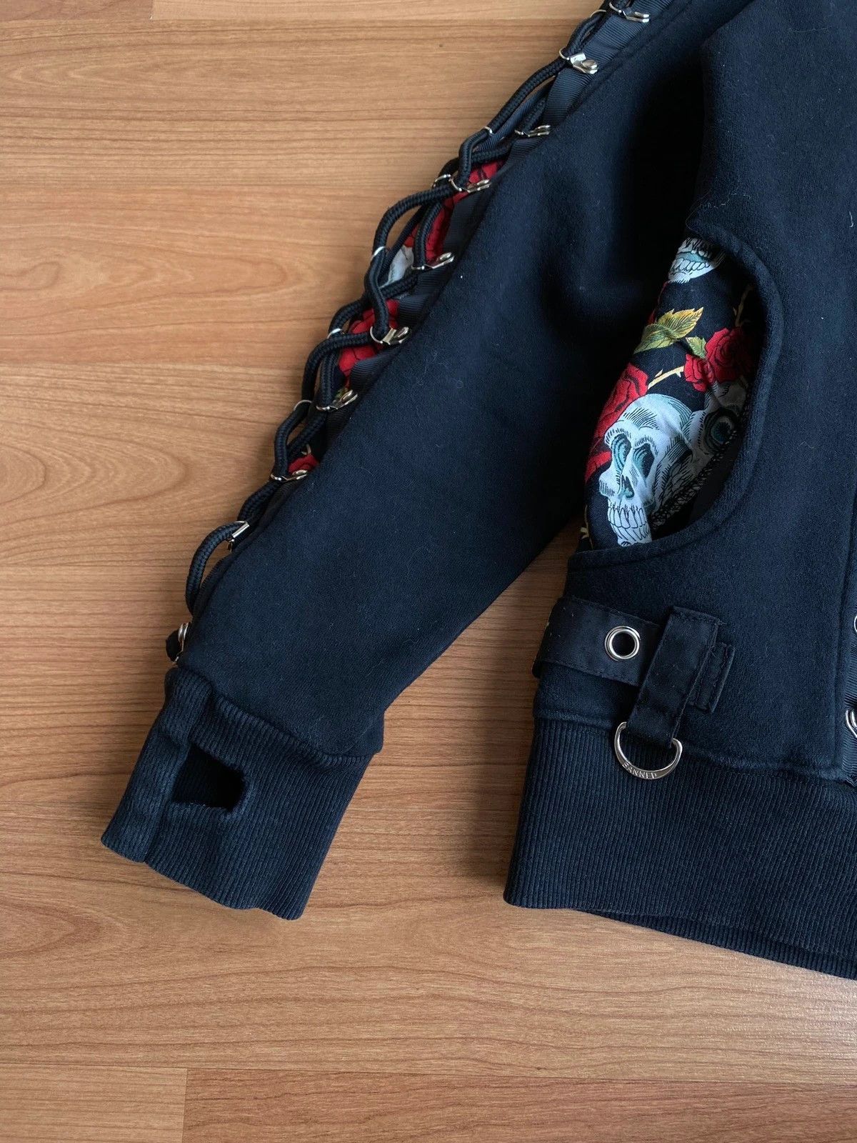 Ed Hardy Vintage Ed Hardy Style Skulls Gothic Woman Zip Hoodie Size L / US 10 / IT 46 - 8 Thumbnail