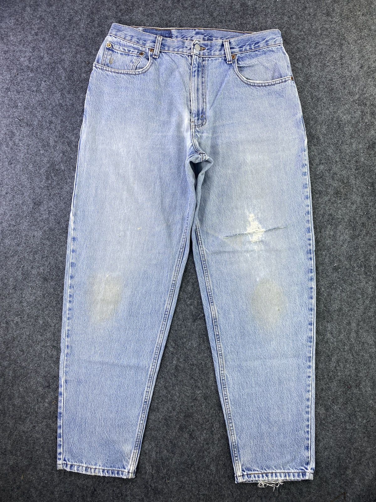Levi's Vintage Levi's 560 Jeans Distress Blue Wash - J733 Size US 34 / EU 50 - 1 Thumbnail
