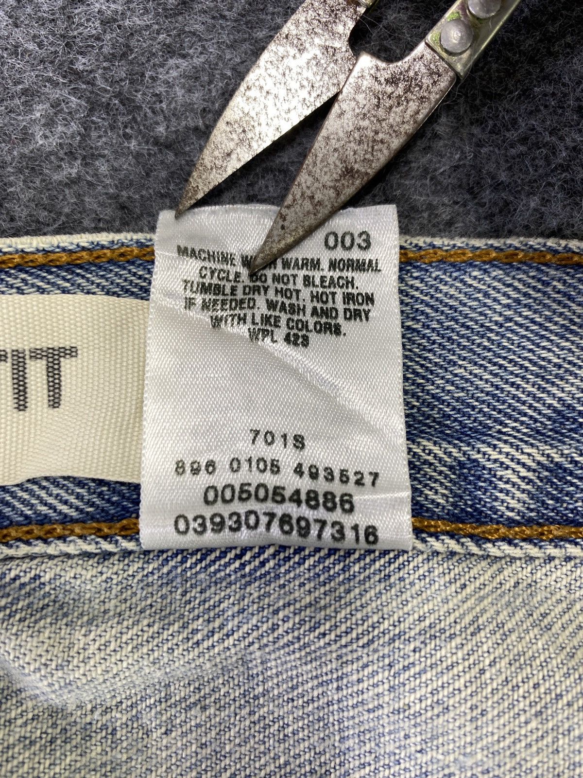 Levi's Vintage Levis 505 Jeans Blue Wash - J734 Size US 32 / EU 48 - 6 Thumbnail