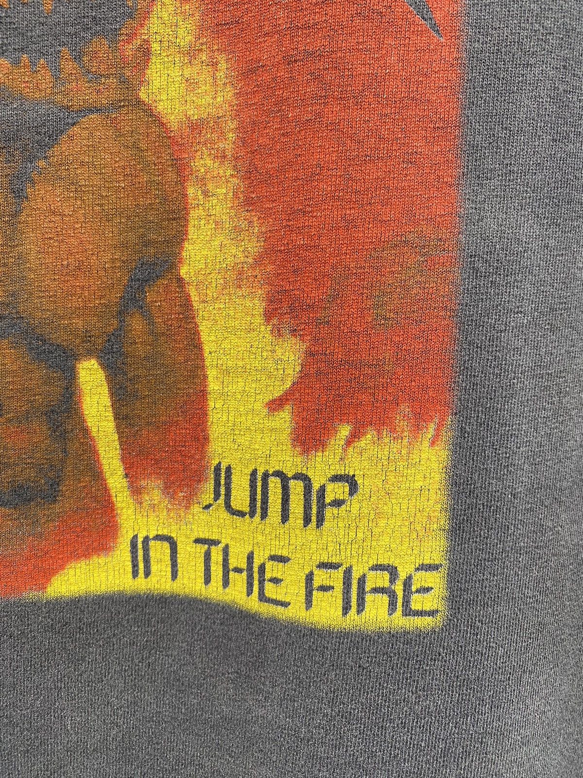 Metallica RARE💥Vintage METALLICA “JUMP IN THE FIRE” Sunfaded Rock Tee Size US M / EU 48-50 / 2 - 5 Thumbnail