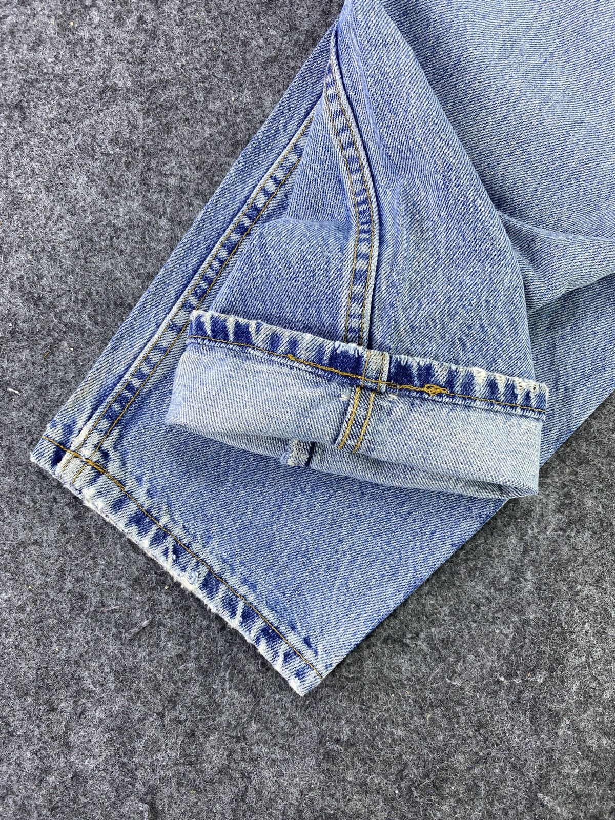 Levi's Vintage Levi's 560 Blue Wash Jeans 34x32 - J735 Size US 34 / EU 50 - 5 Thumbnail