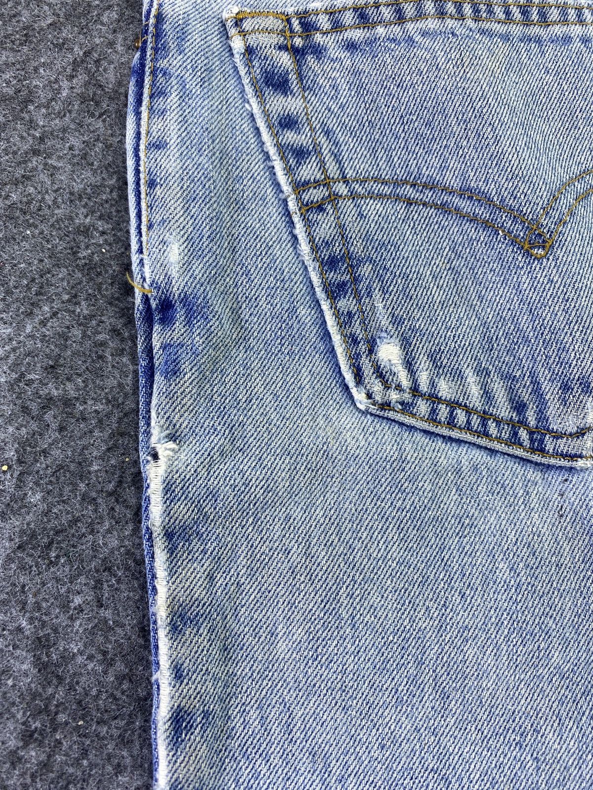 Levi's Vintage Levi's 560 Blue Wash Jeans 34x32 - J735 Size US 34 / EU 50 - 8 Thumbnail
