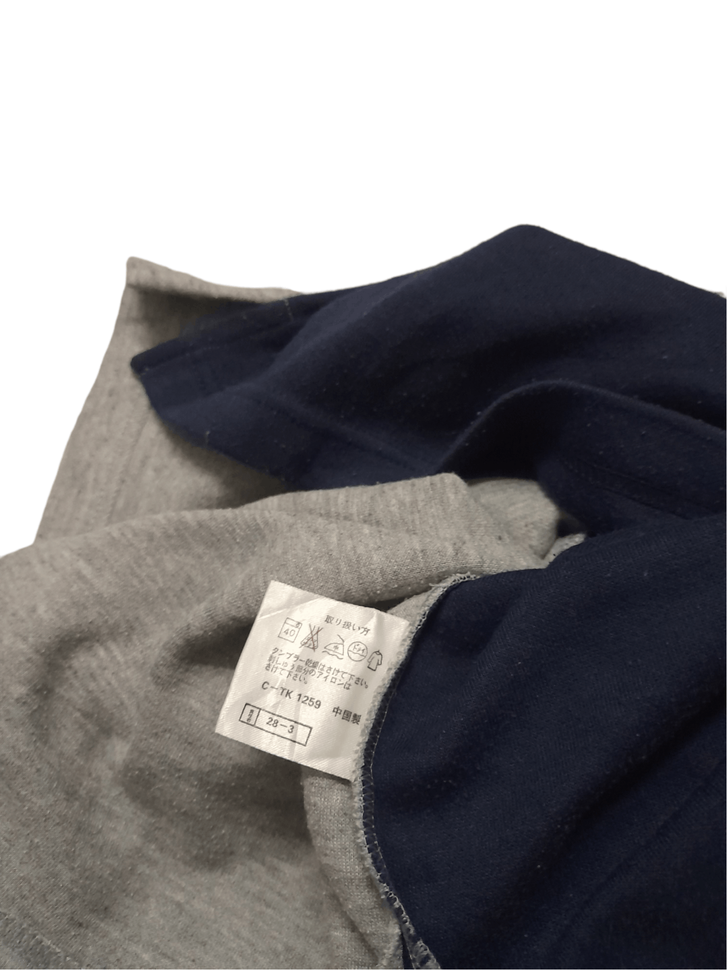 Japanese Brand 90s Leyton House Marine Colour Block Sweatshirt (E16) Size US XL / EU 56 / 4 - 7 Thumbnail
