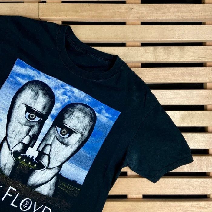Band Tees × Pink Floyd × Vintage Mens Vintage T Shirt Pink Floyd Size S/M Size US S / EU 44-46 / 1 - 2 Thumbnail